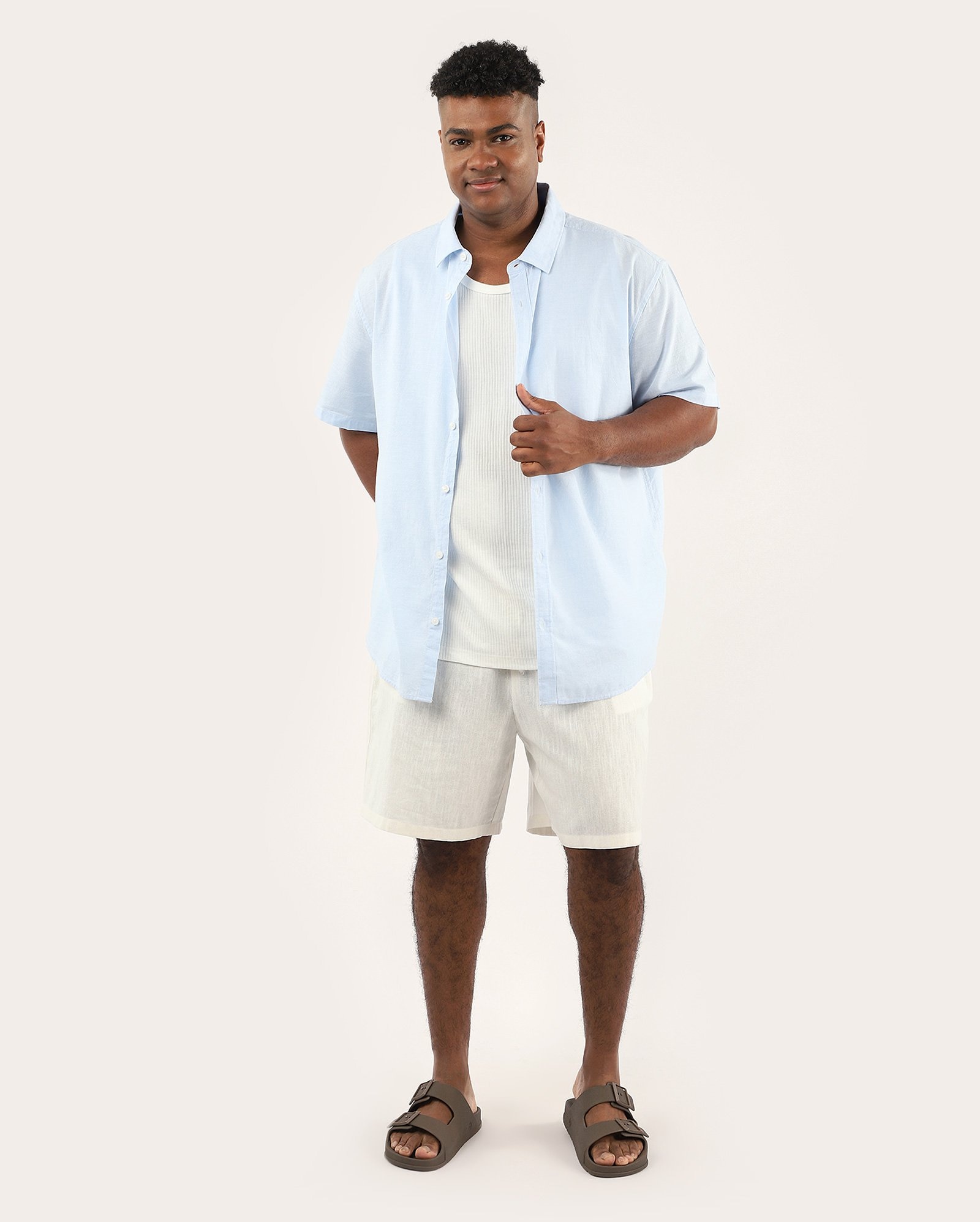 Camisa plus size masculina regular em linho - Azul Claro