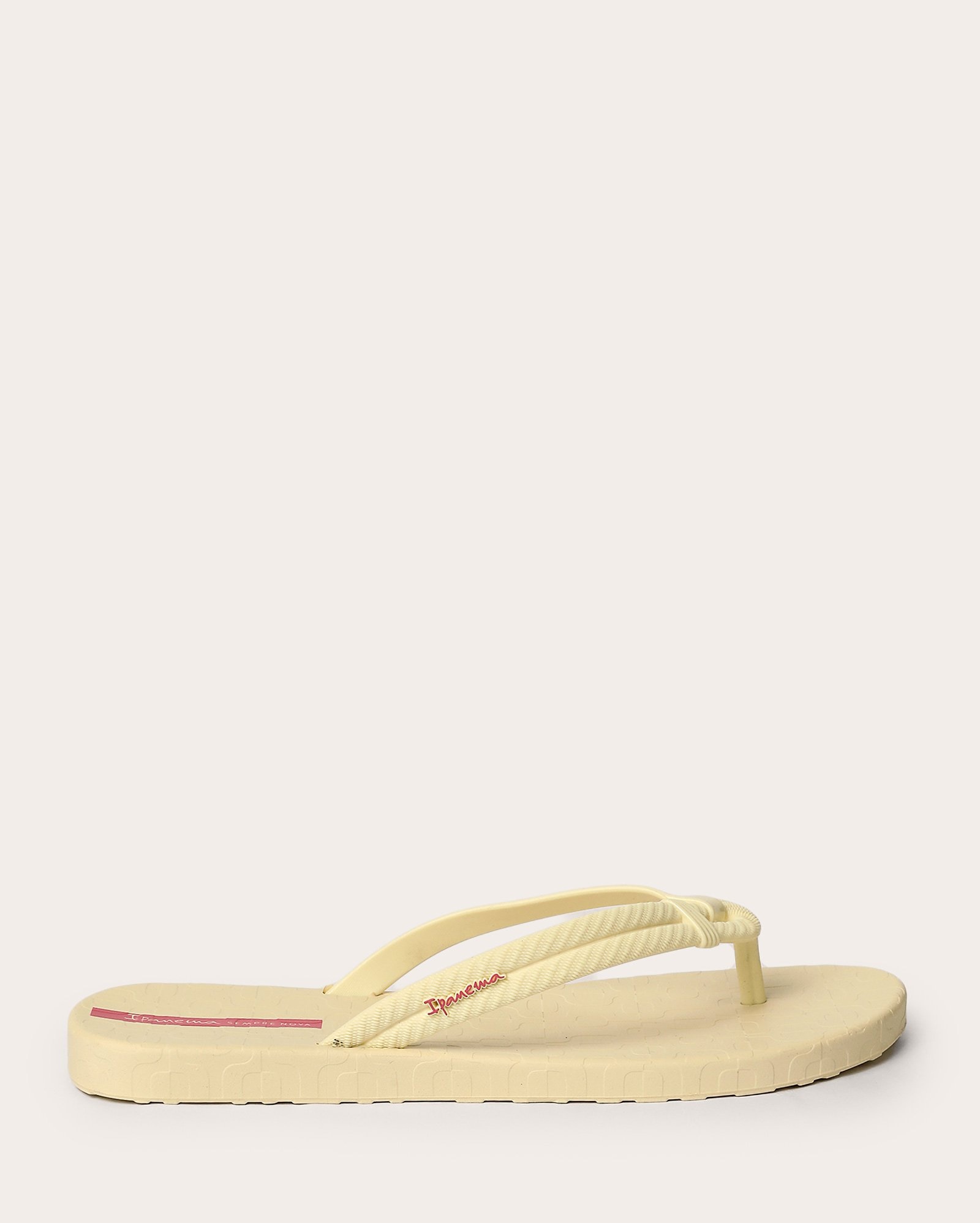 Chinelo feminino Ipanema Diversa com tiras off-white | Grendene