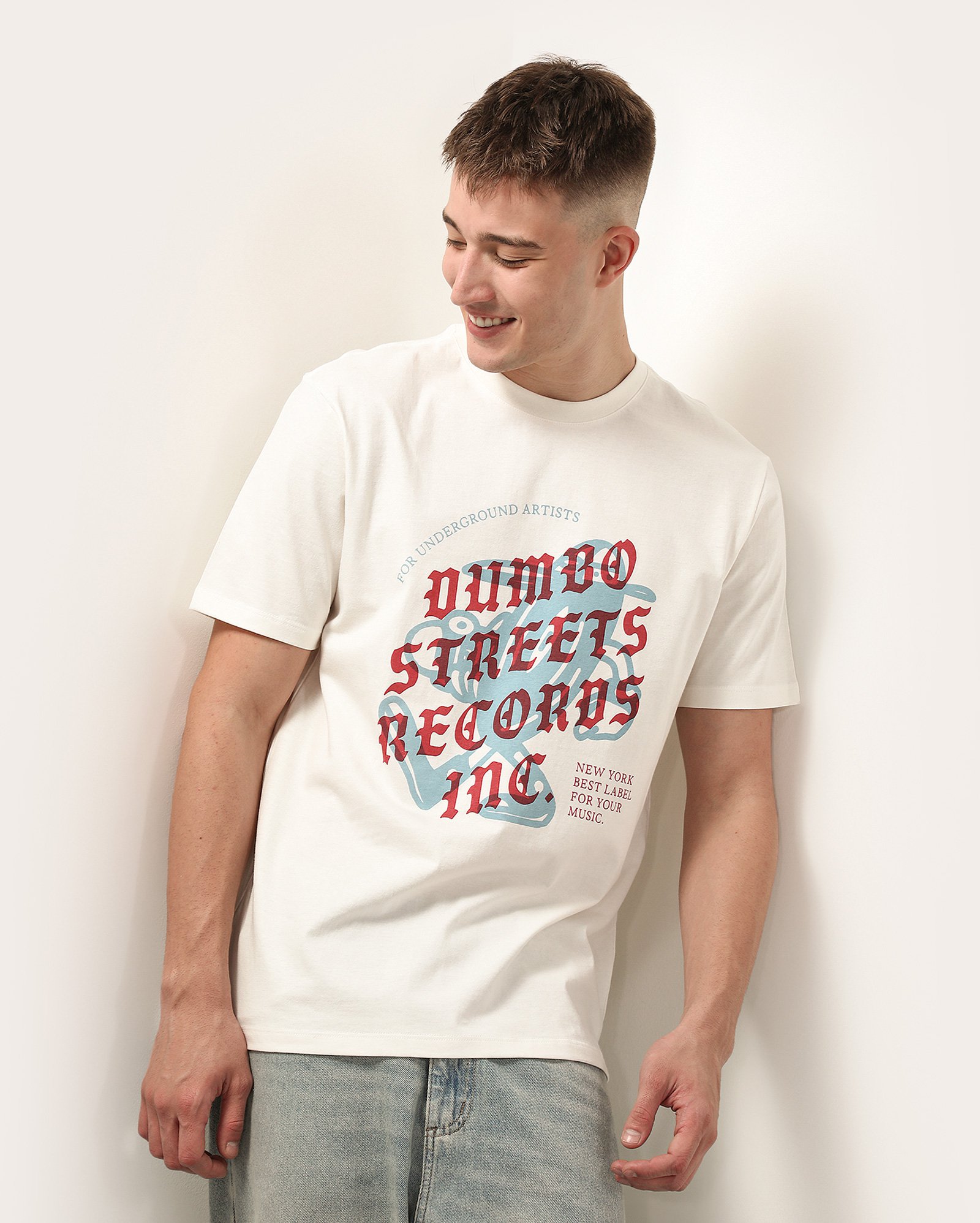 Camiseta masculina regular lettering branca | Pool