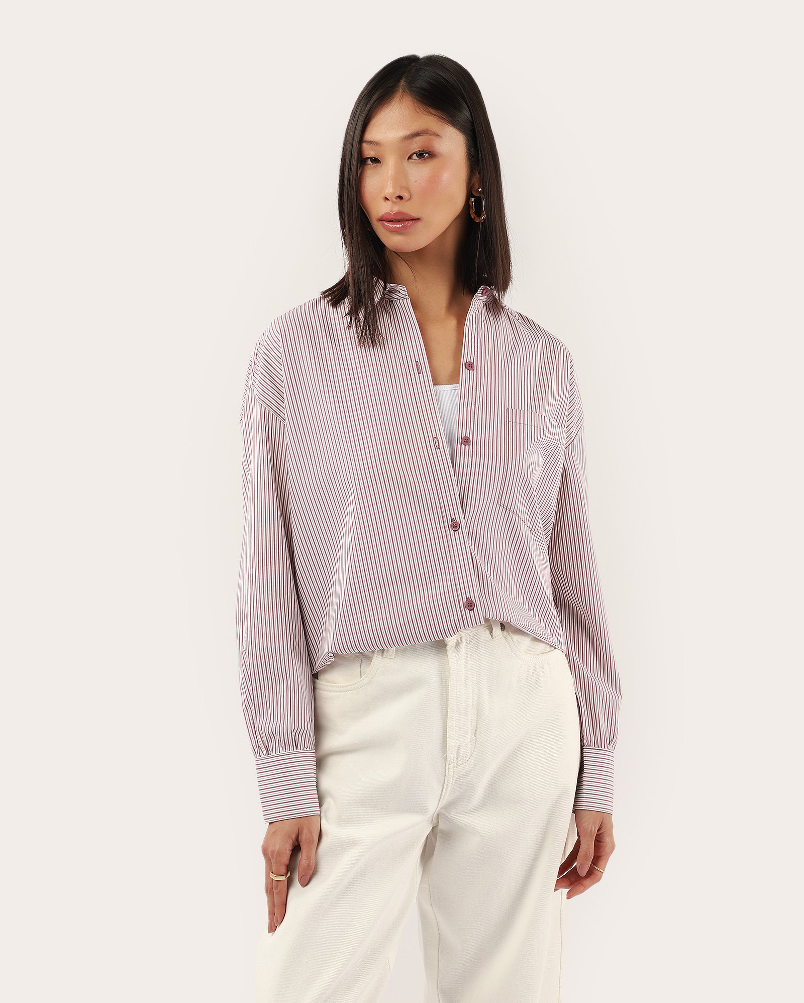 Camisa feminina ampla agatha listrada lilás