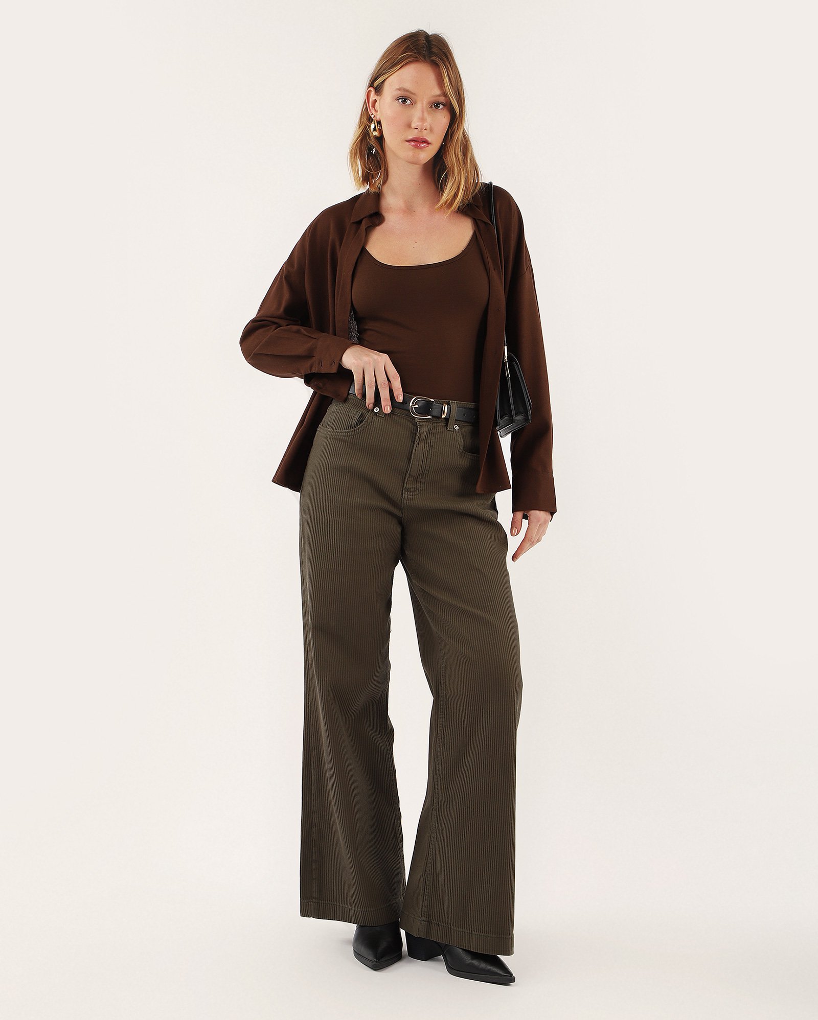 Calça sarja feminina wide leg cintura alta cotelê verde | Pool Jeans