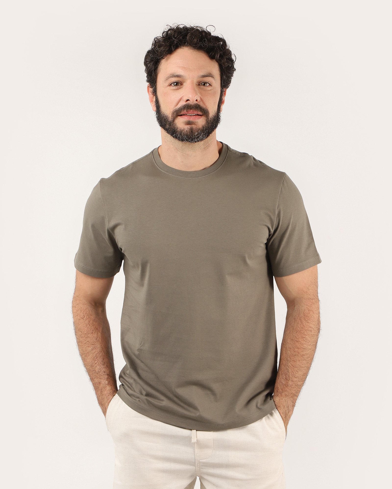 Camiseta masculina algodão peruano - Verde Mescla