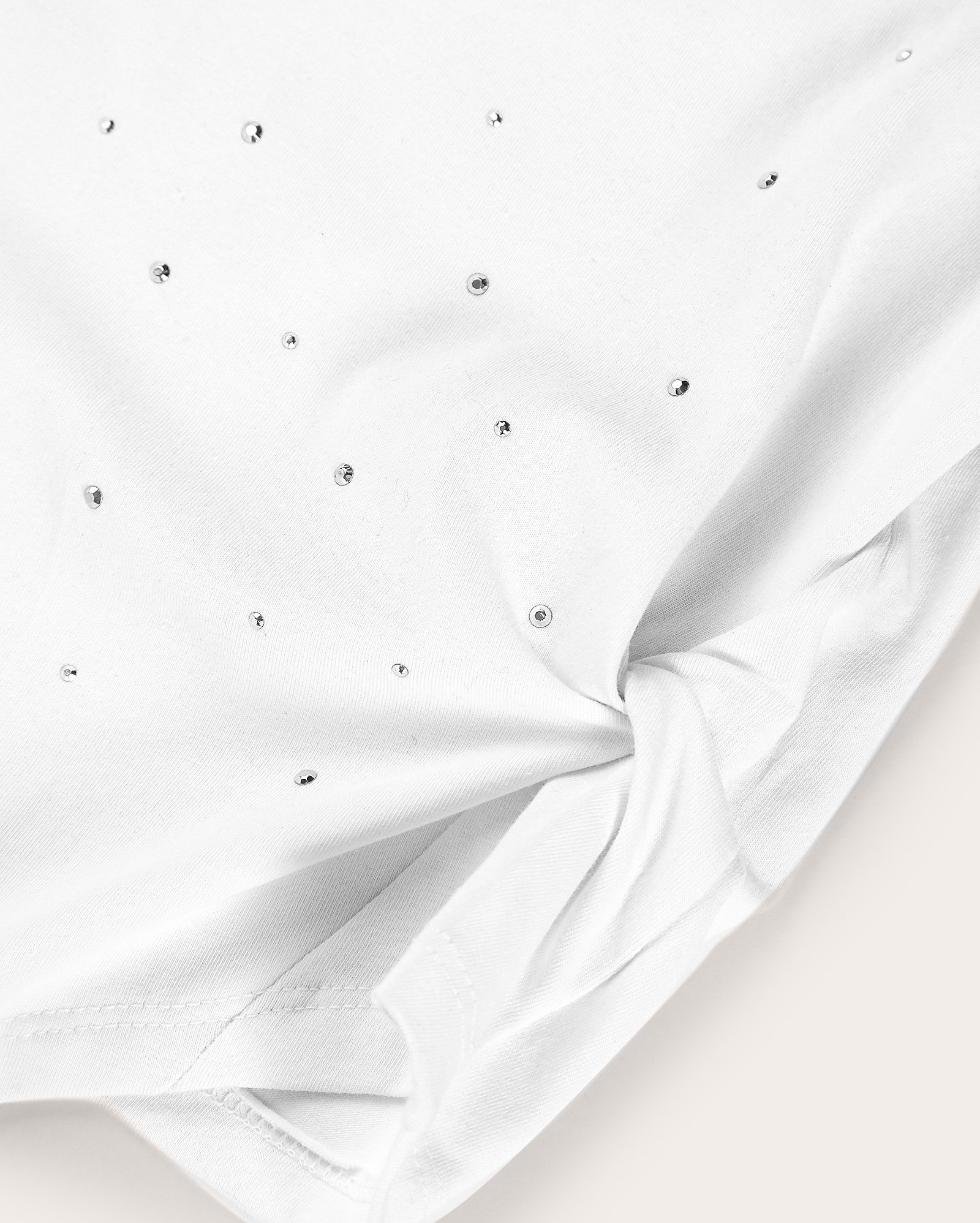 Camiseta juvenil baby tee com strass e nó - branca