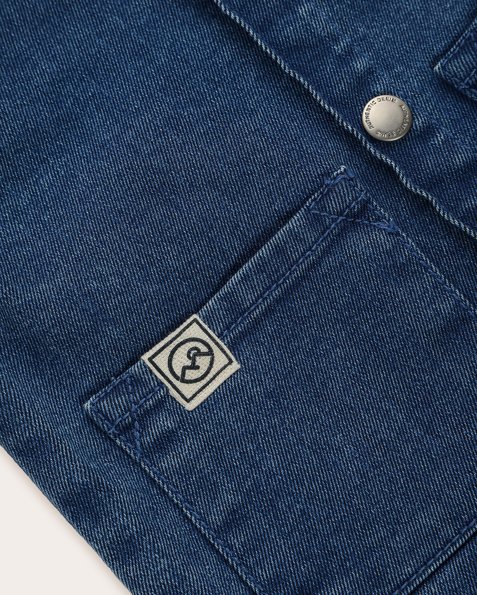 Shacket jeans infantil com bolsos 1-4A denim escuro 