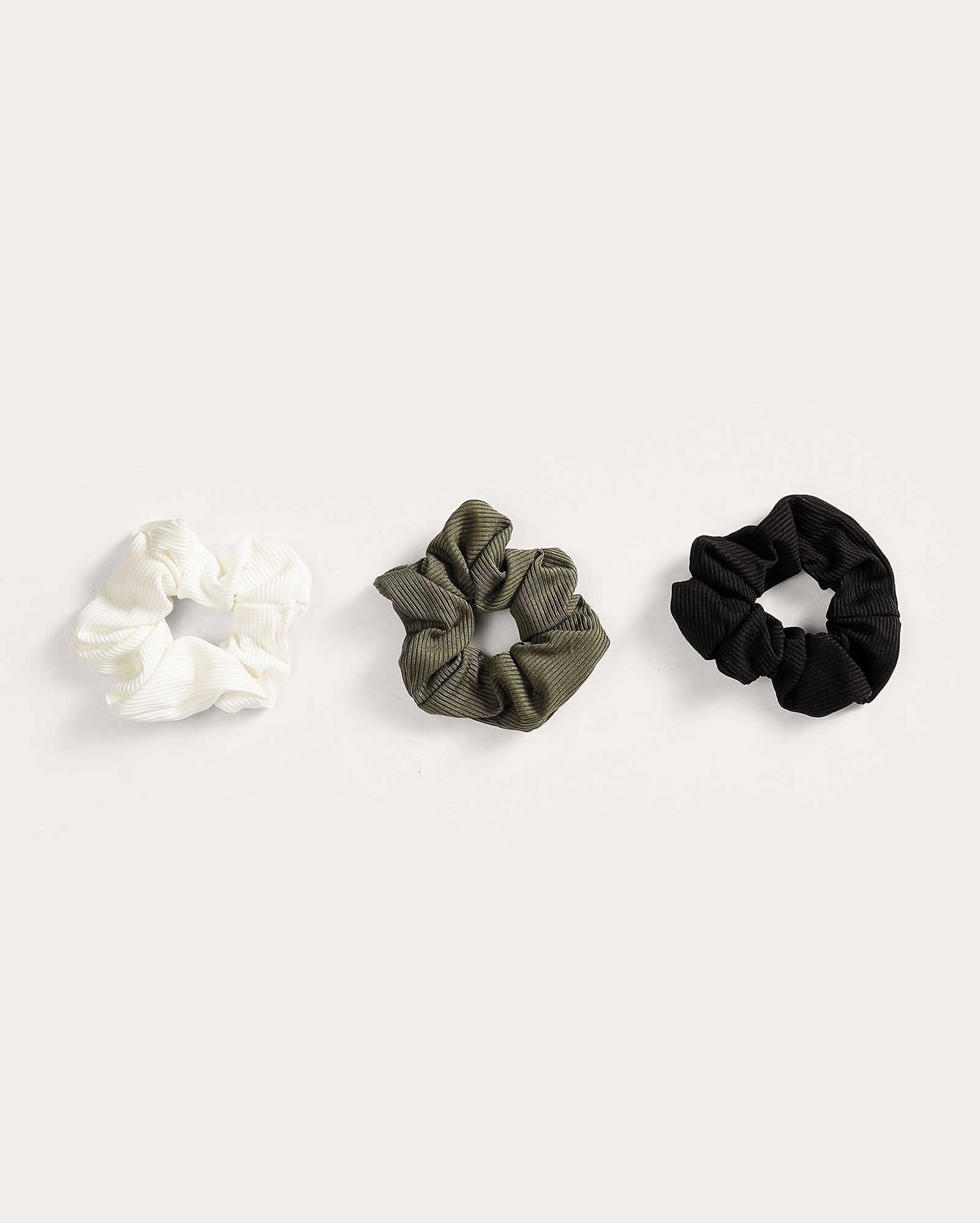 Kit elástico de cabelo 3 peças scrunchie multicor | Accessori by Riachuelo