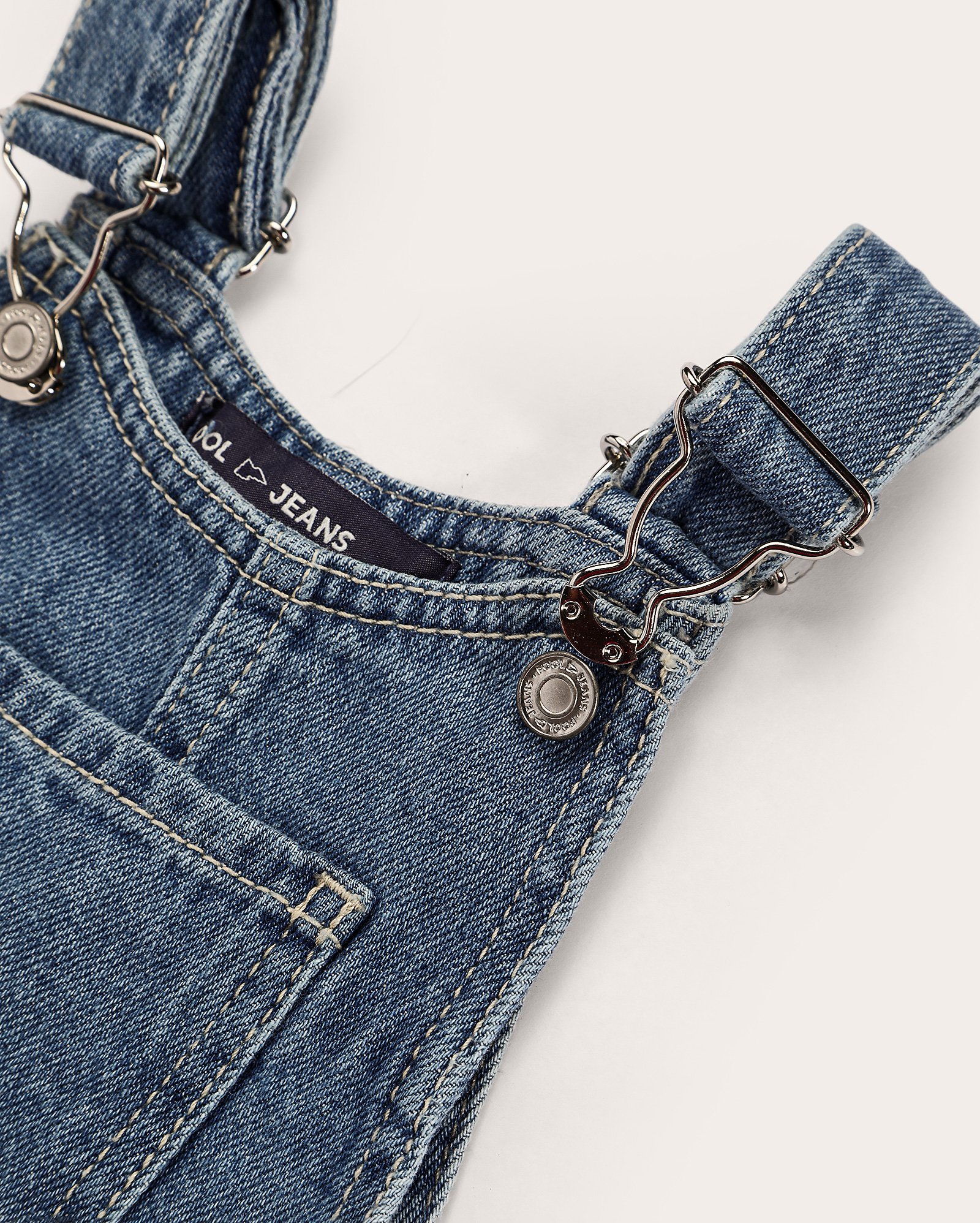 Jardineira jeans infantil com bolso 1-4A denim médio | Pool Kids