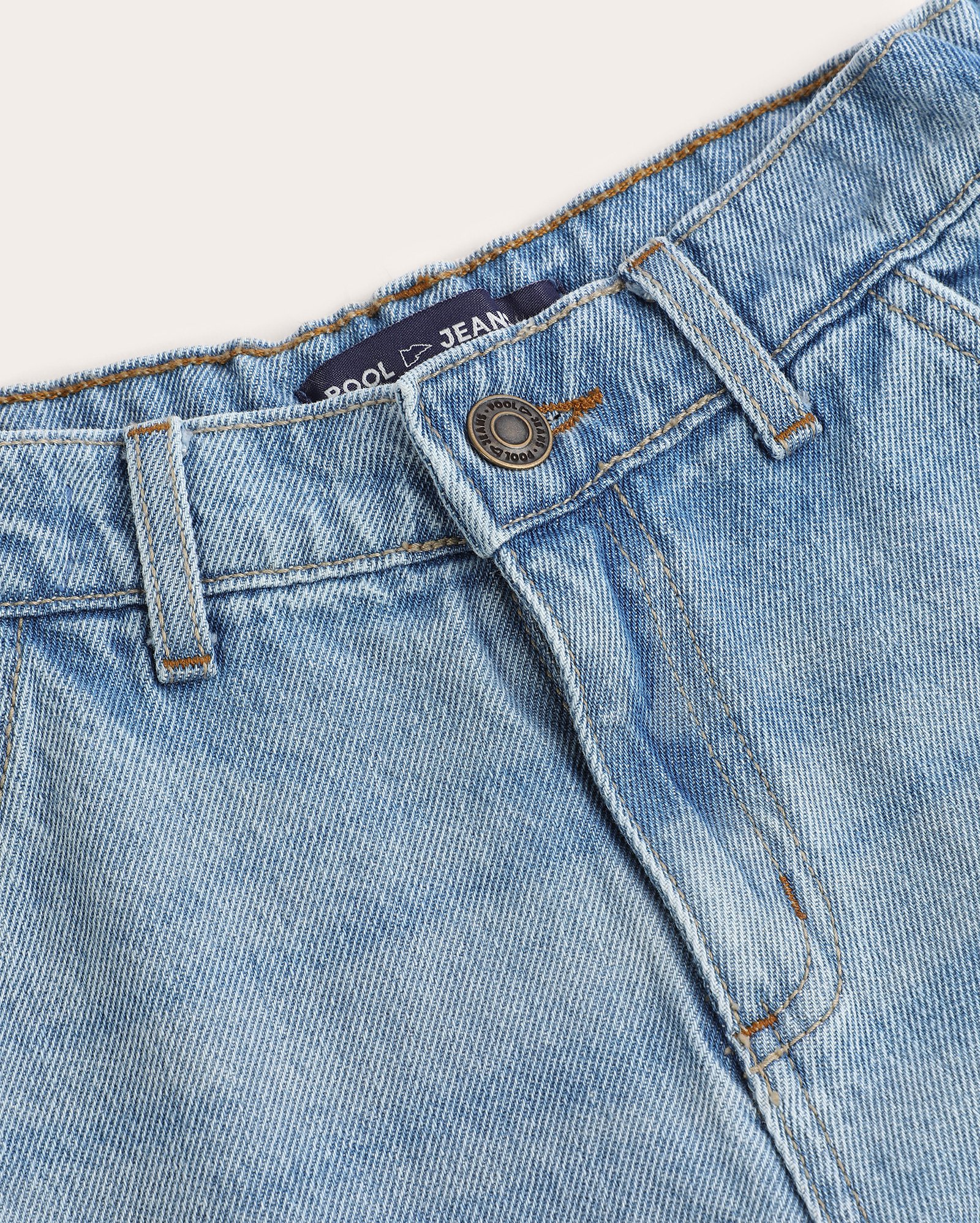 Calça jeans infantil skater com bolso cargo 4-10A denim médio