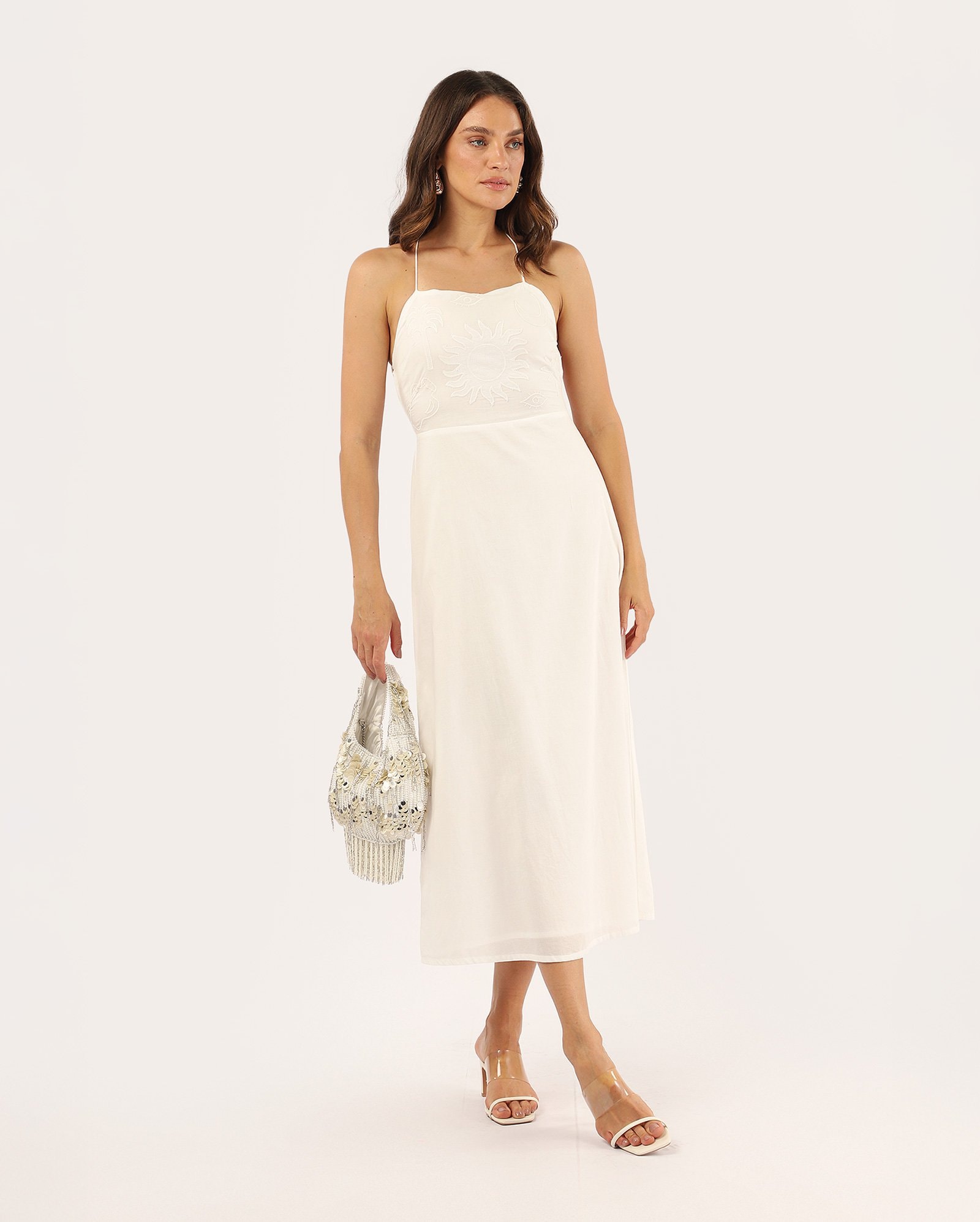 Vestido midi evasê frente única com bordado - branco