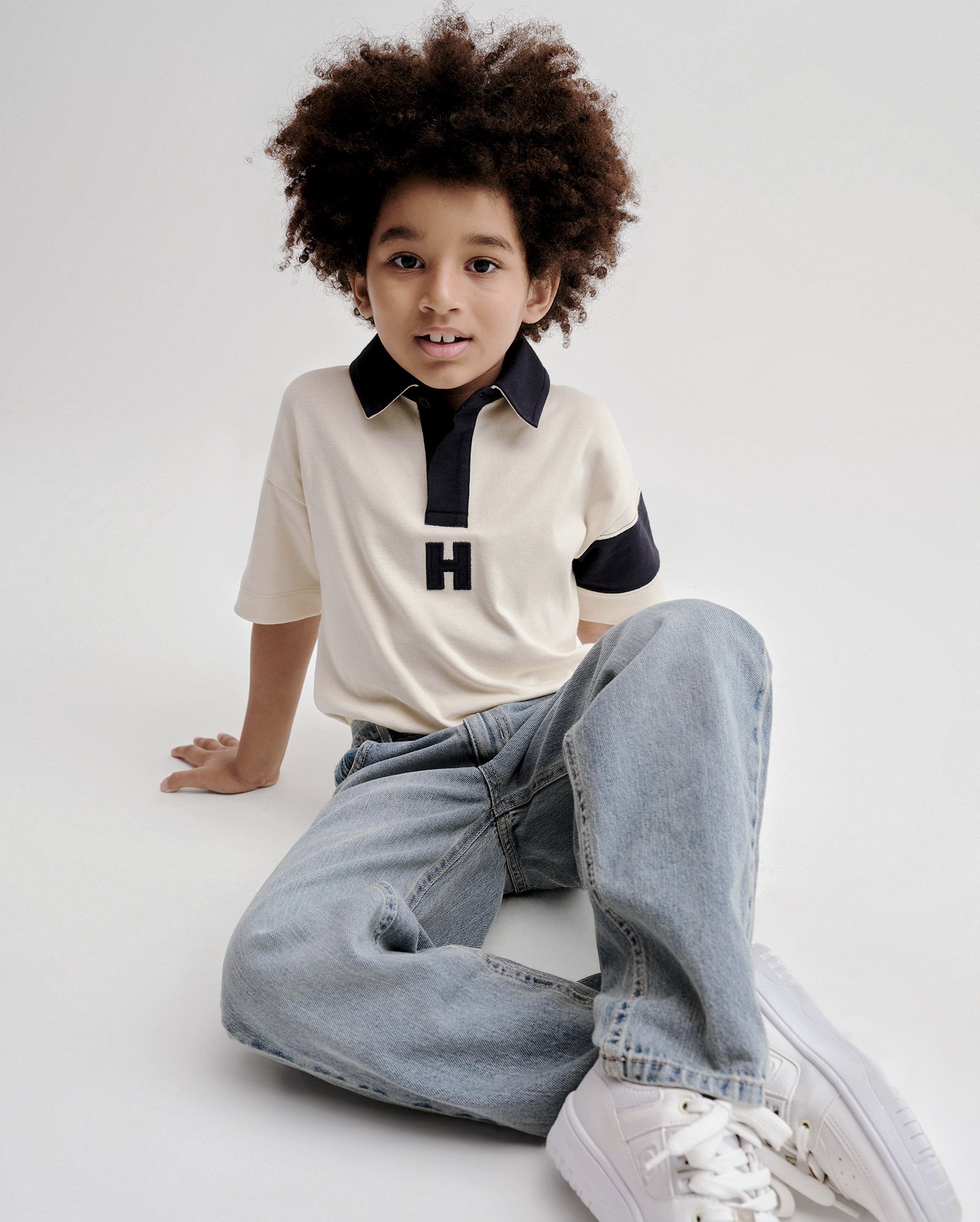 Polo infantojuvenil boxy piquet 2-14A bege | Herchcovitch + Pool