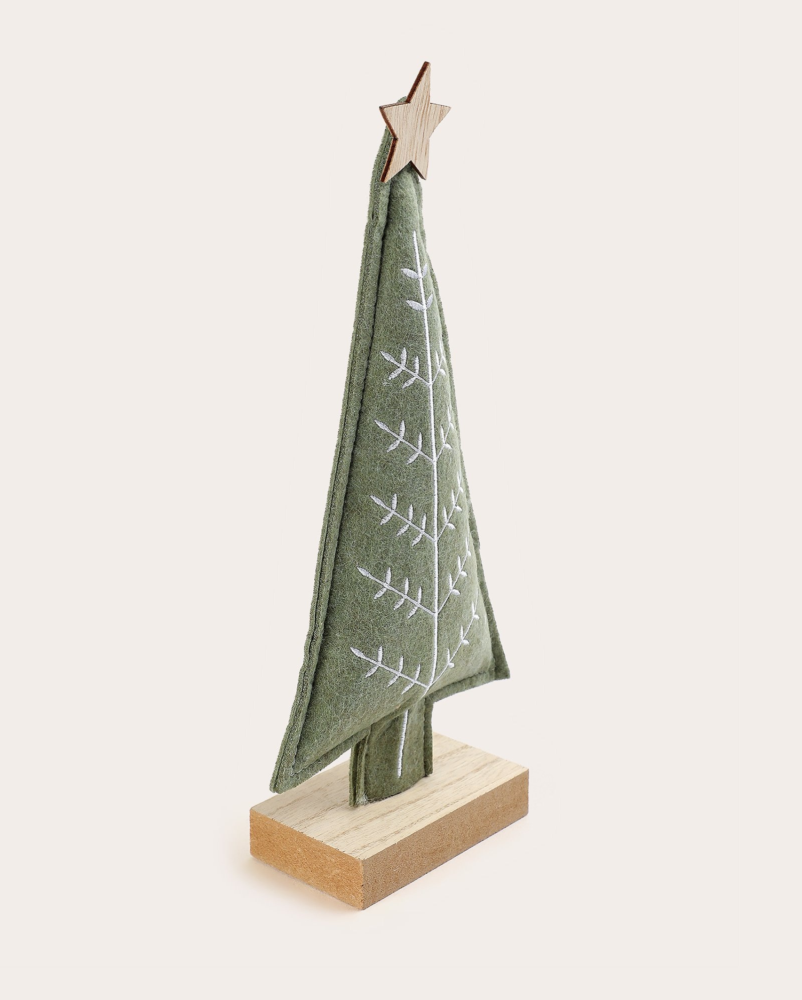 Árvore decorativa natalina com estrela - verde | Casa Riachuelo