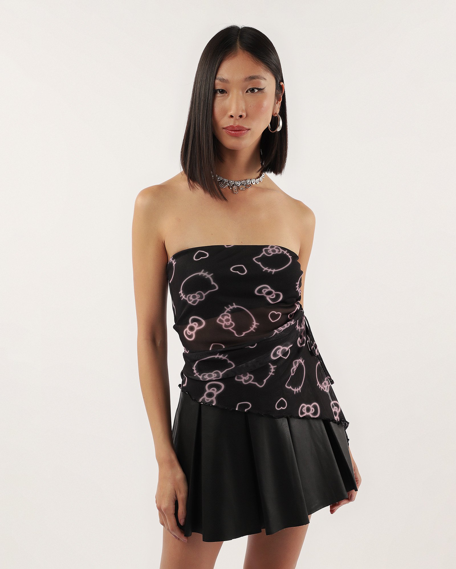 Top strapless em tule Hello Kitty com laço preto | Sanrio — foto 4