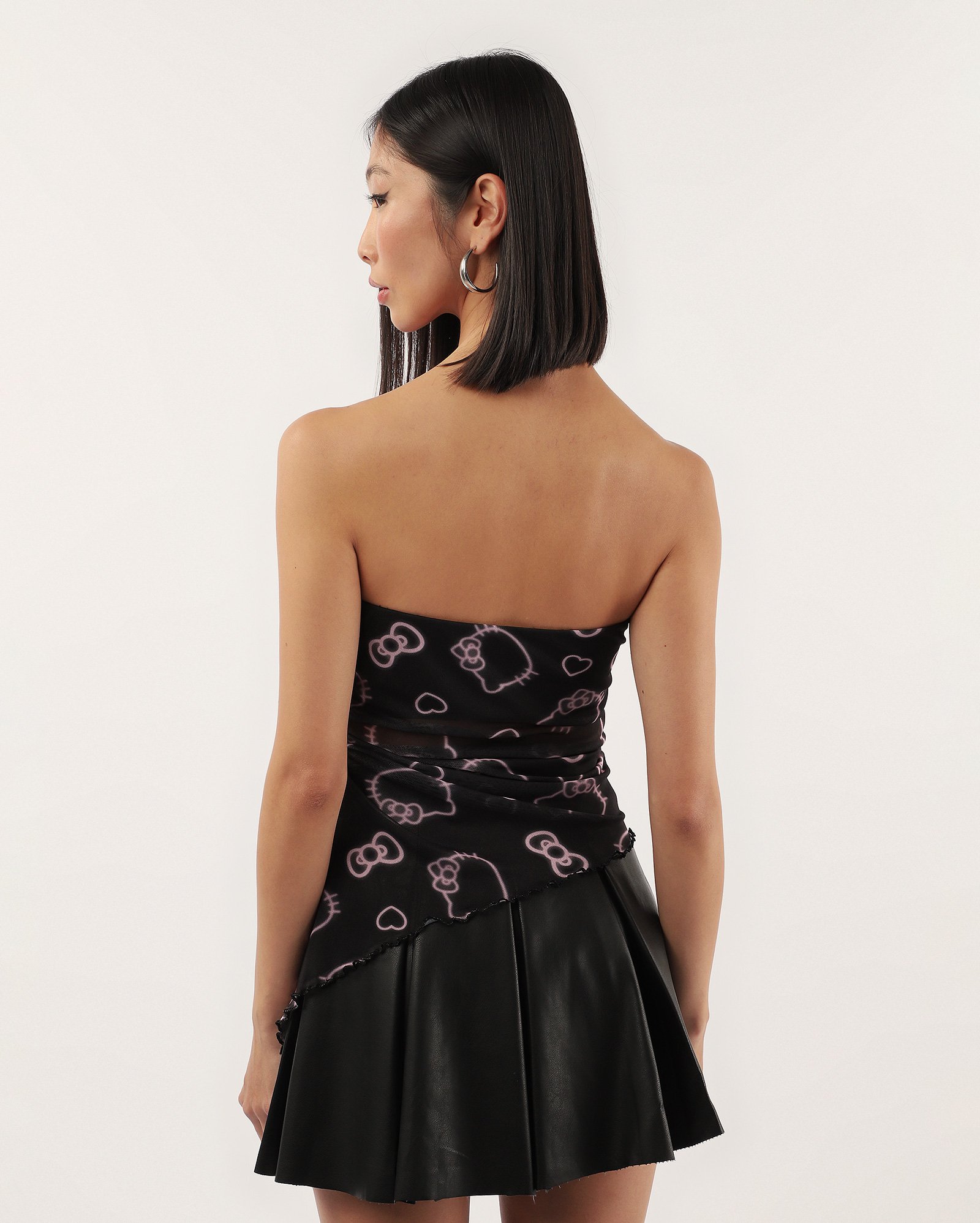 Top strapless em tule Hello Kitty com laço preto | Sanrio — foto 5