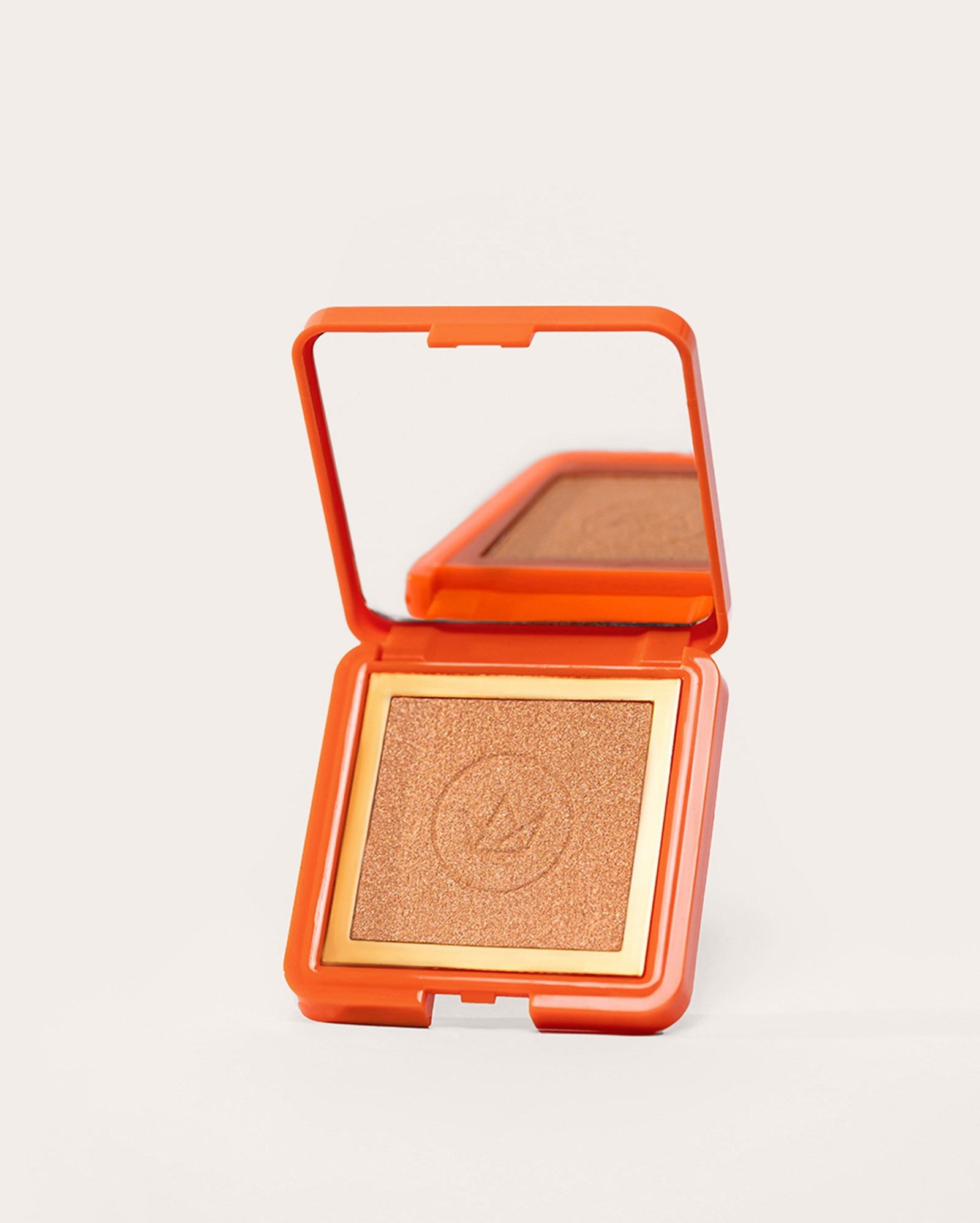 Iluminador compacto Divine Glow Glister 6,74g | Mari Maria