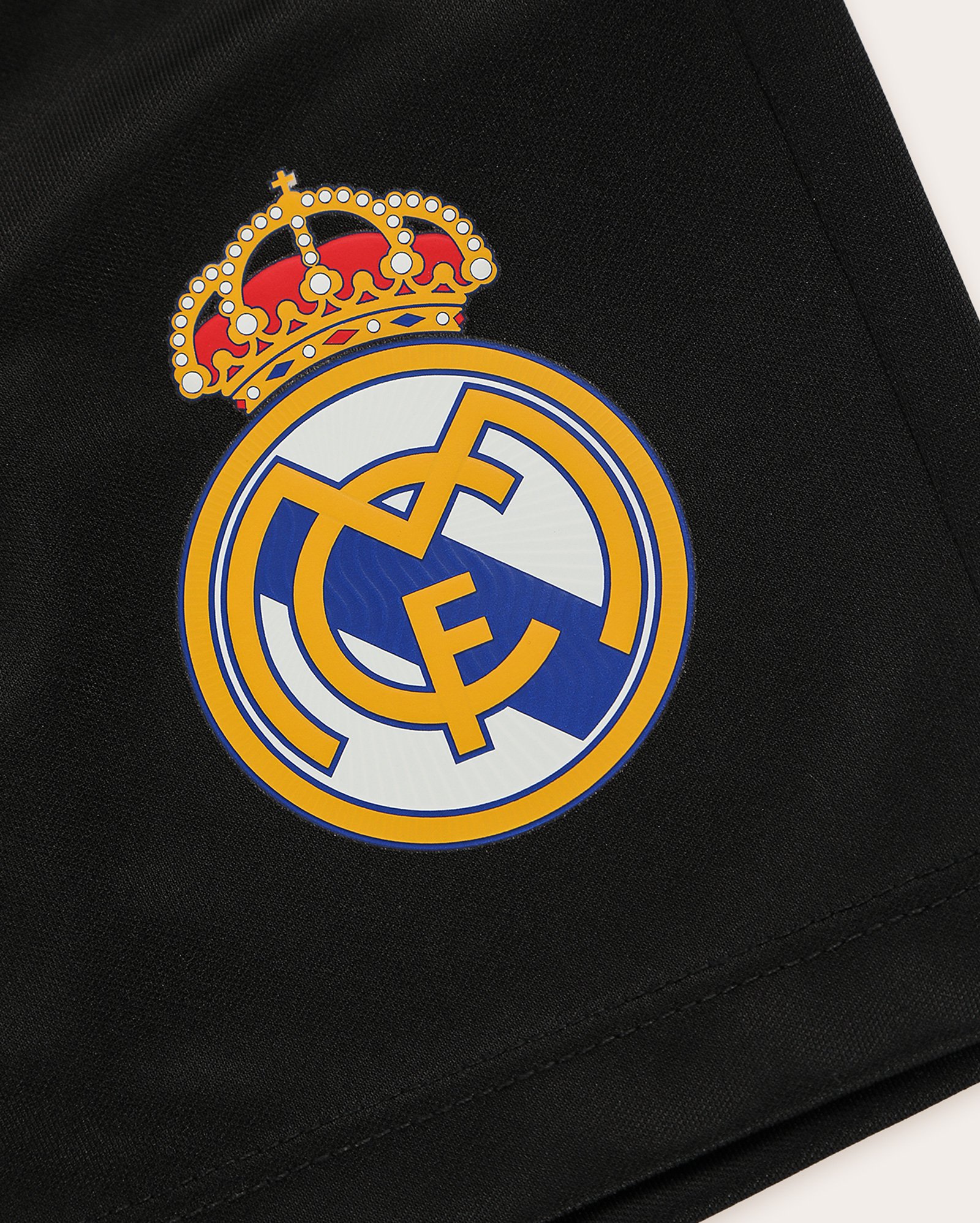 Bermuda juvenil futebol Real Madrid C.F. com elástico preta