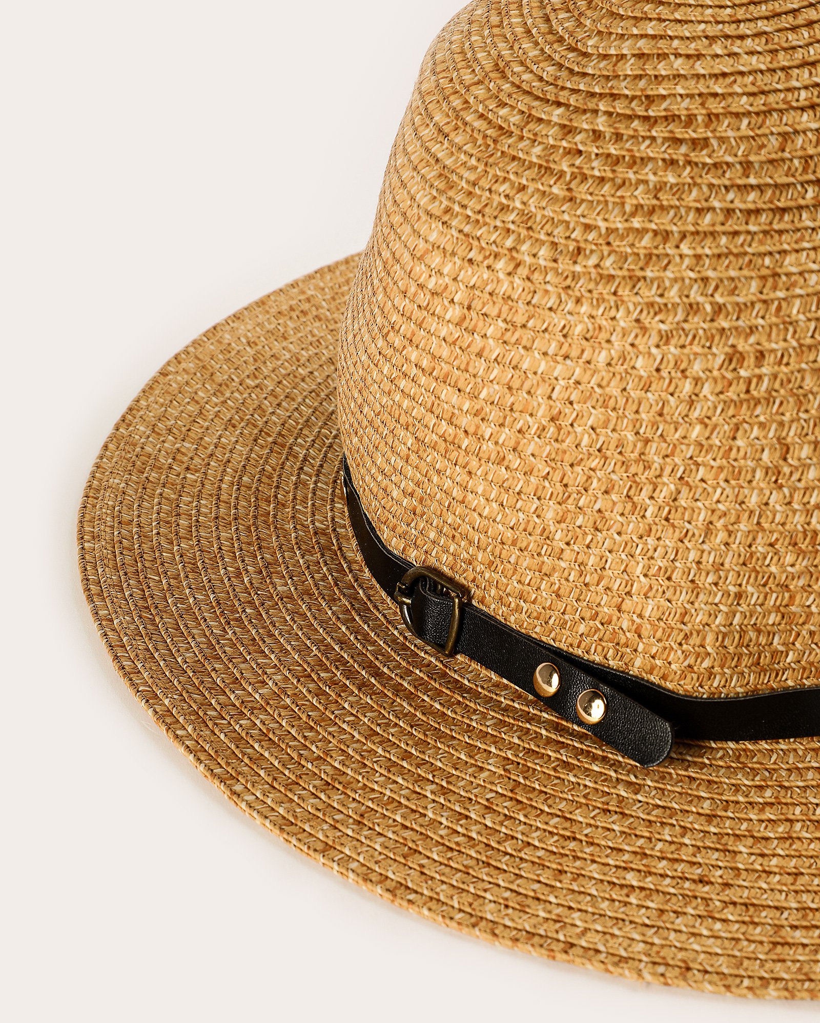 Chapéu feminino de palha com fivela bege | Accessori by Riachuelo