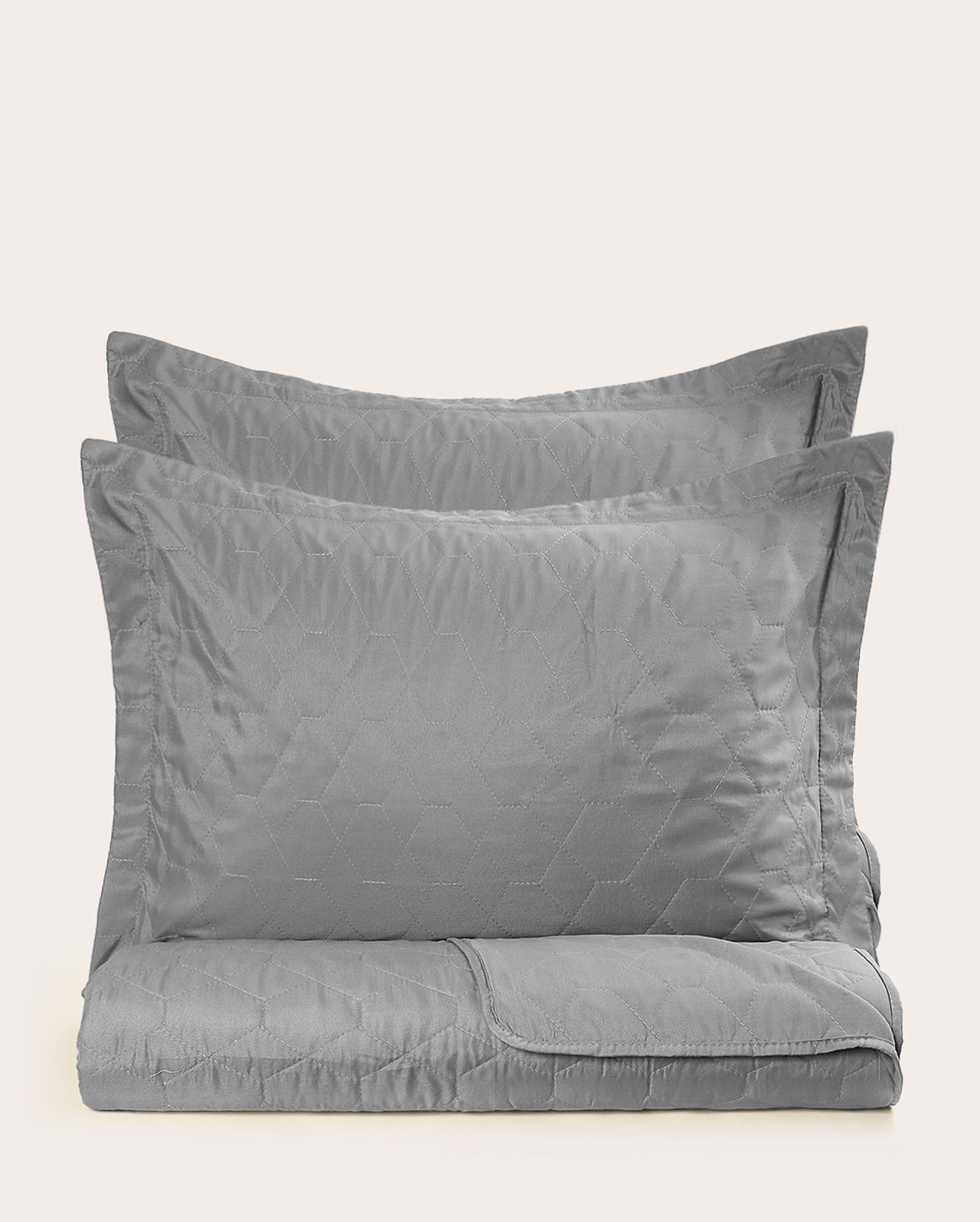 Kit colcha queen 3 peças Boutis cinza | Casa Riachuelo