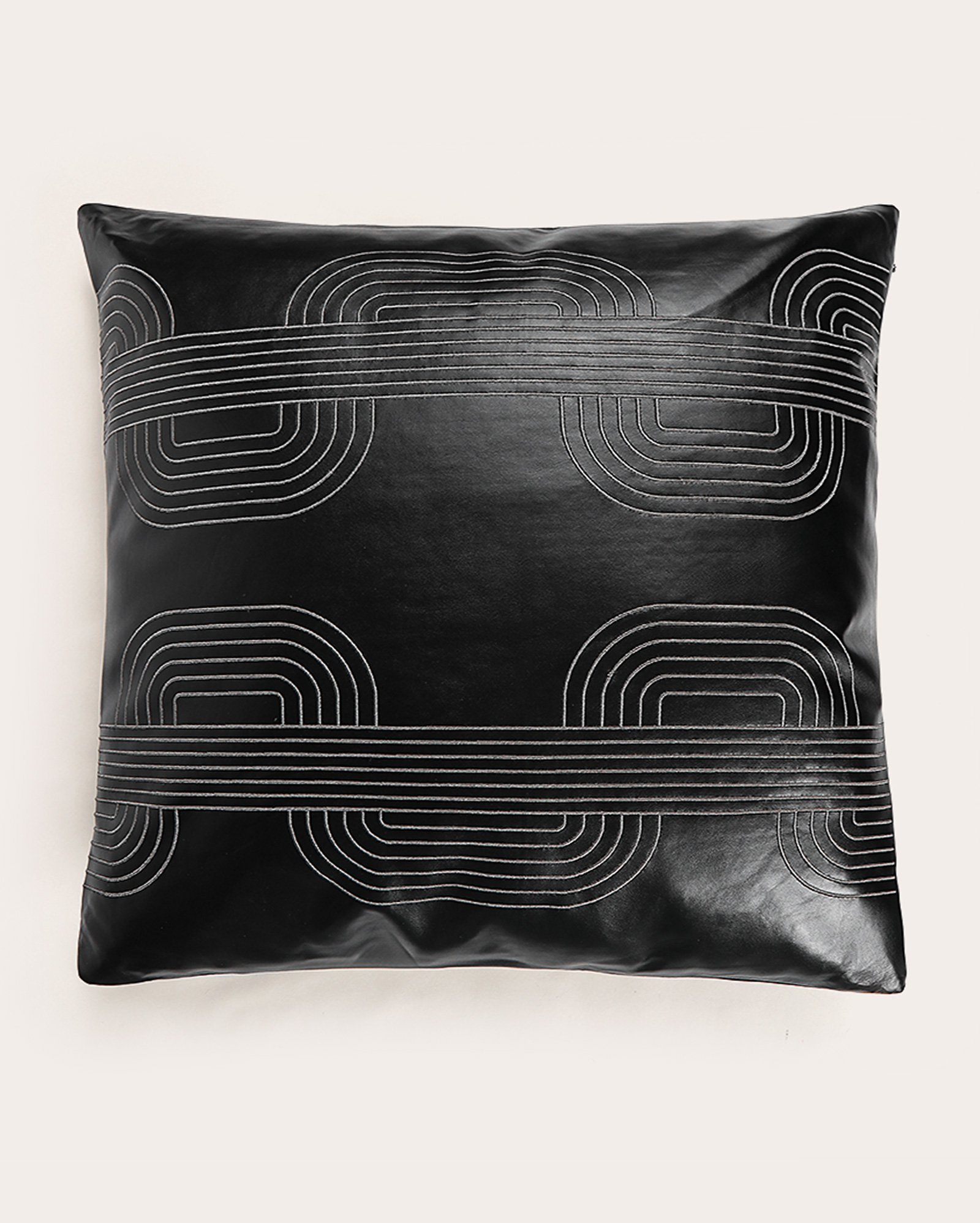 Almofada bordada Vincent 45x45cm preta | Casa Riachuelo