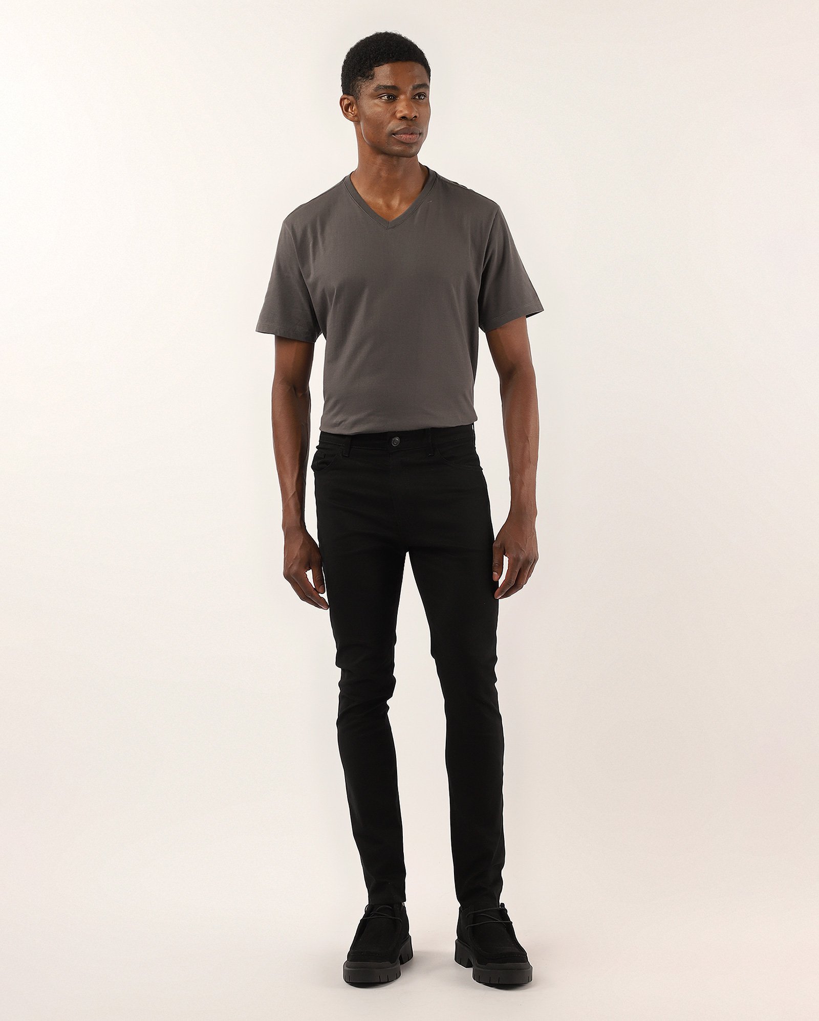 Calça jeans masculina skinny estonada - Preto | Pool Jeans