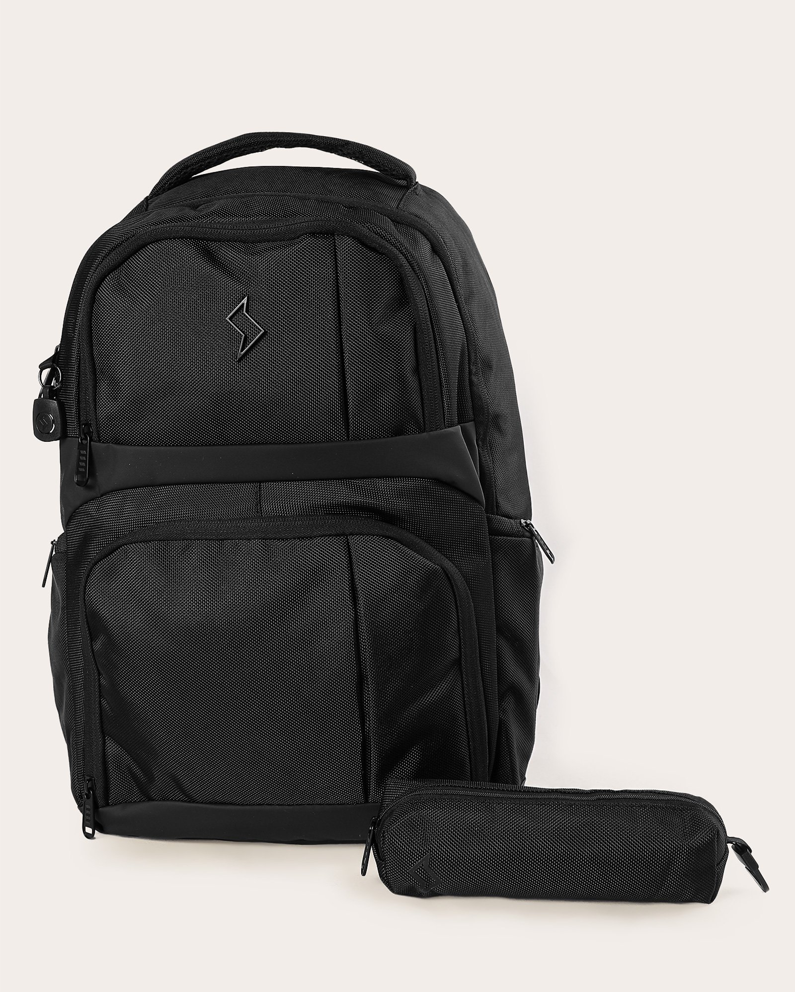 Mochila feminina Hay Up texturizada com estojo - Preto | Clio Style