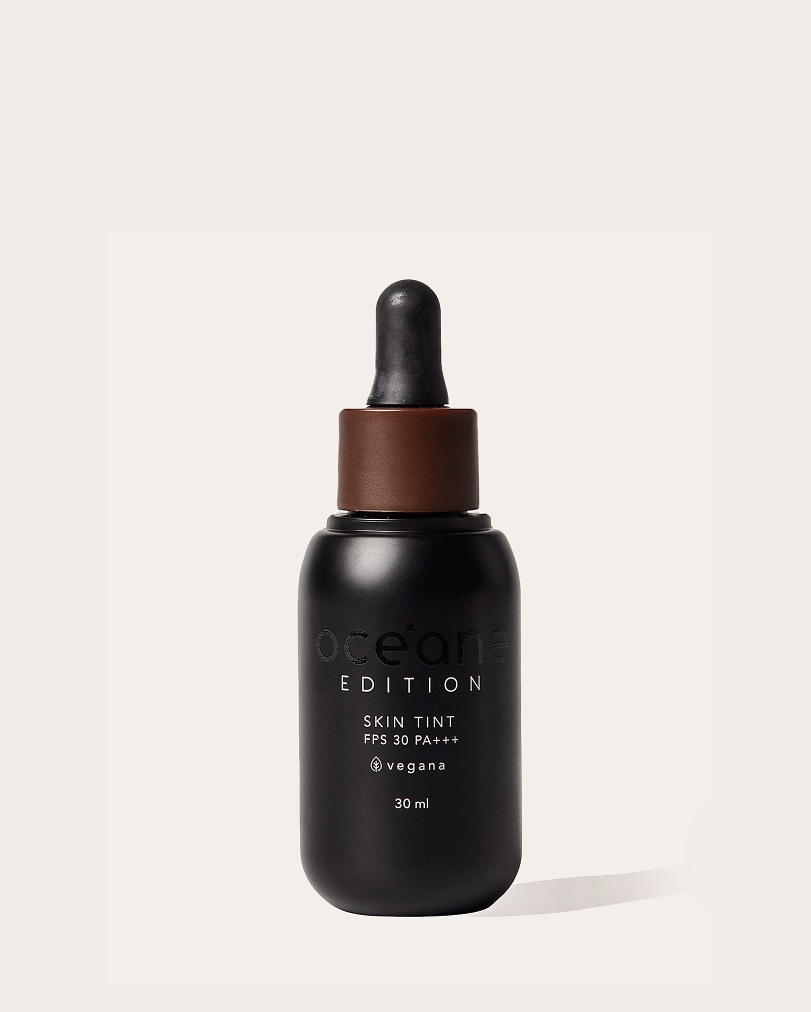 Base líquida fluida cor 550D 30ml | Océane
