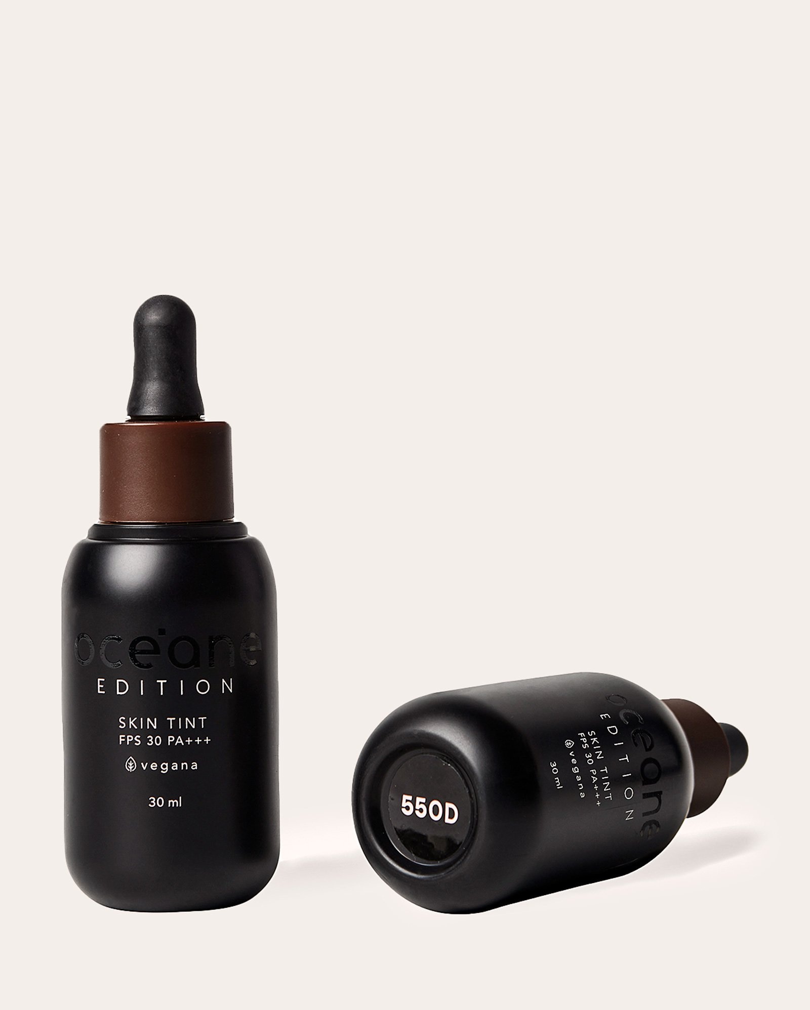 Base líquida fluida cor 550D 30ml | Océane