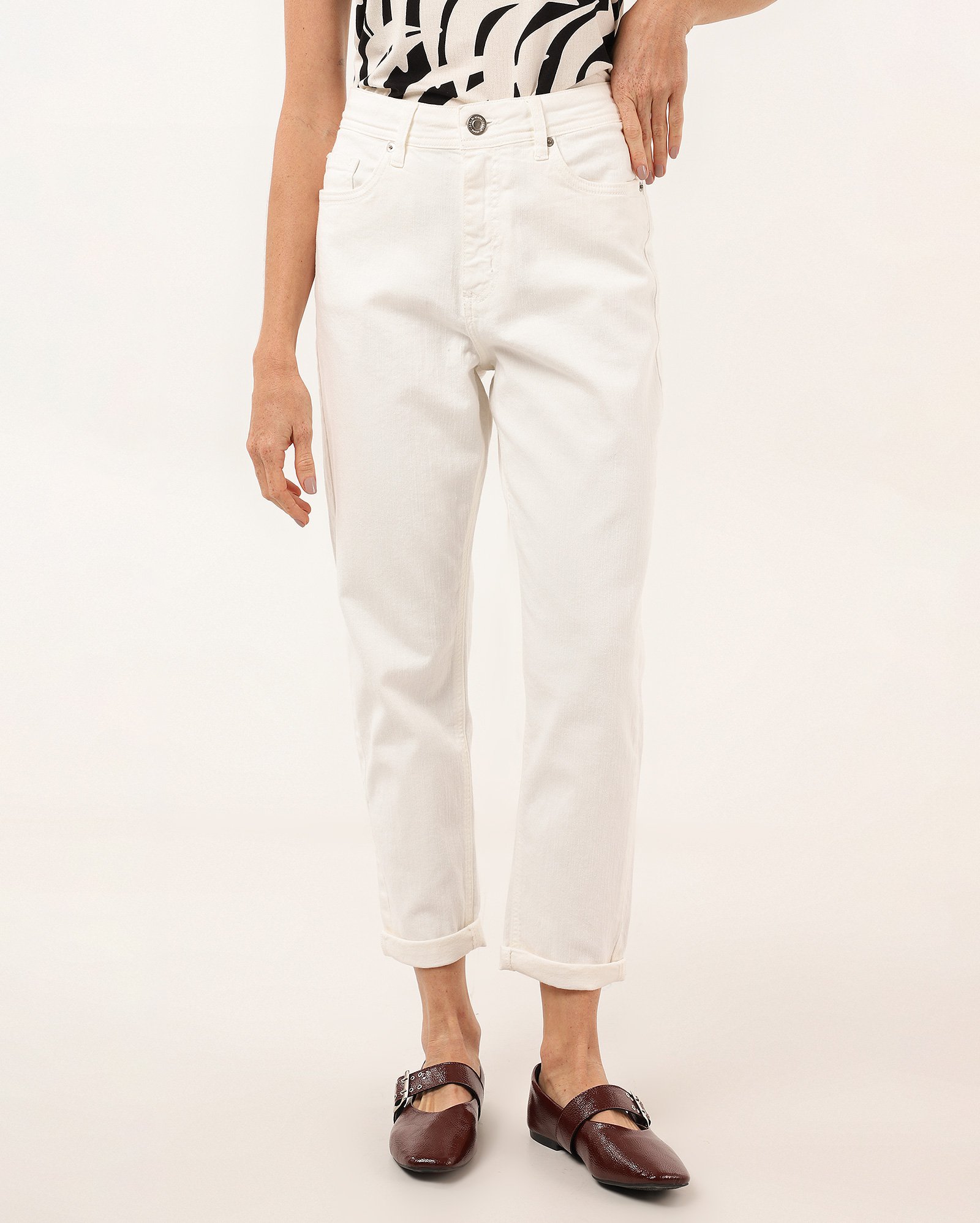Calça sarja feminina mom cintura alta com bolsos branca | Pool Jeans