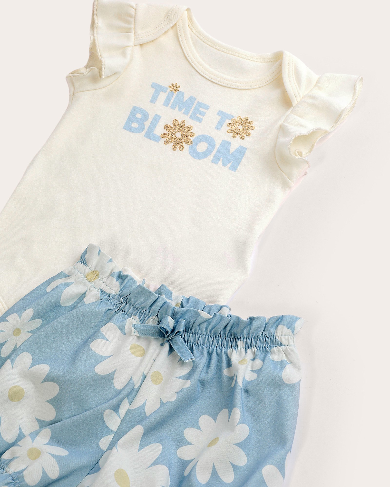 Conjunto curto bebê floral com brilho branco