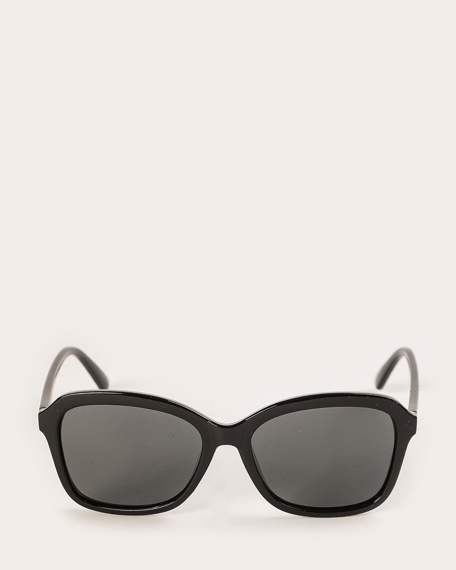 Óculos de sol feminino quadrado liso preto | Riachuelo