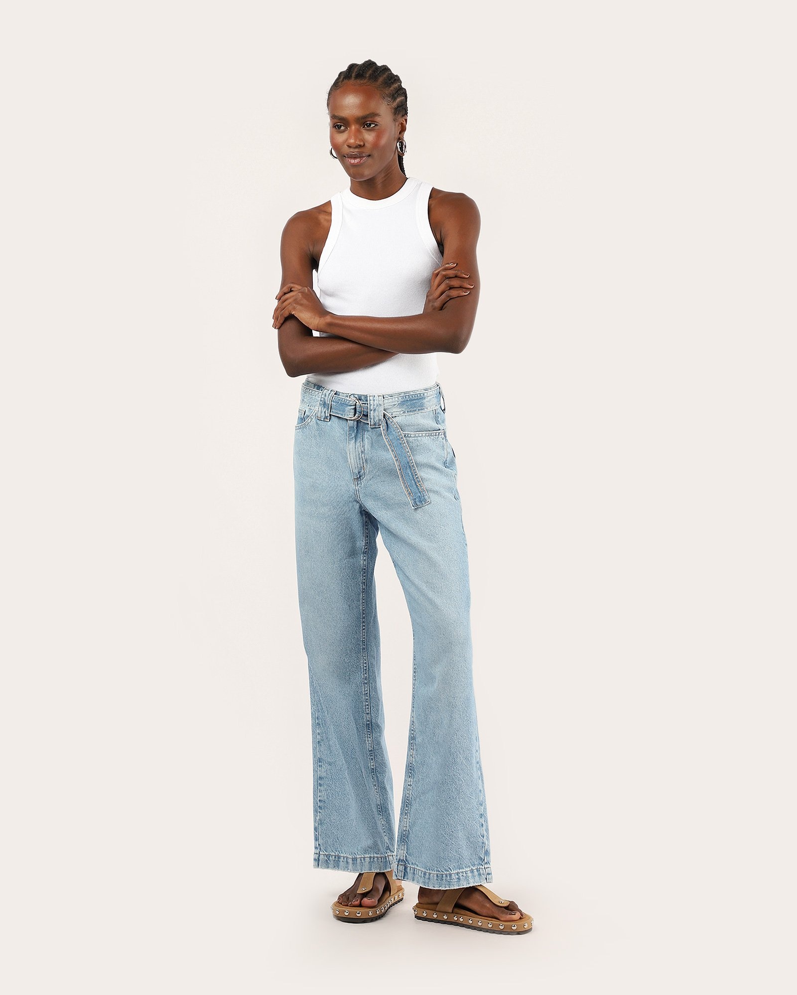 Calça jeans feminina wide leg cintura alta com cinto - denim médio | Pool Jeans
