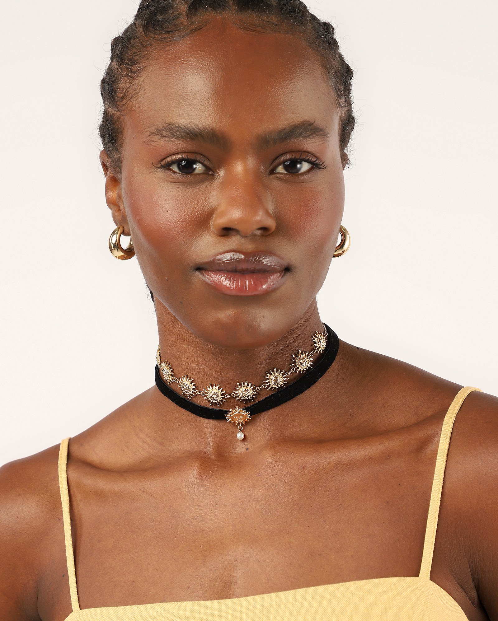 Colar feminino choker dupla sol - multicor
