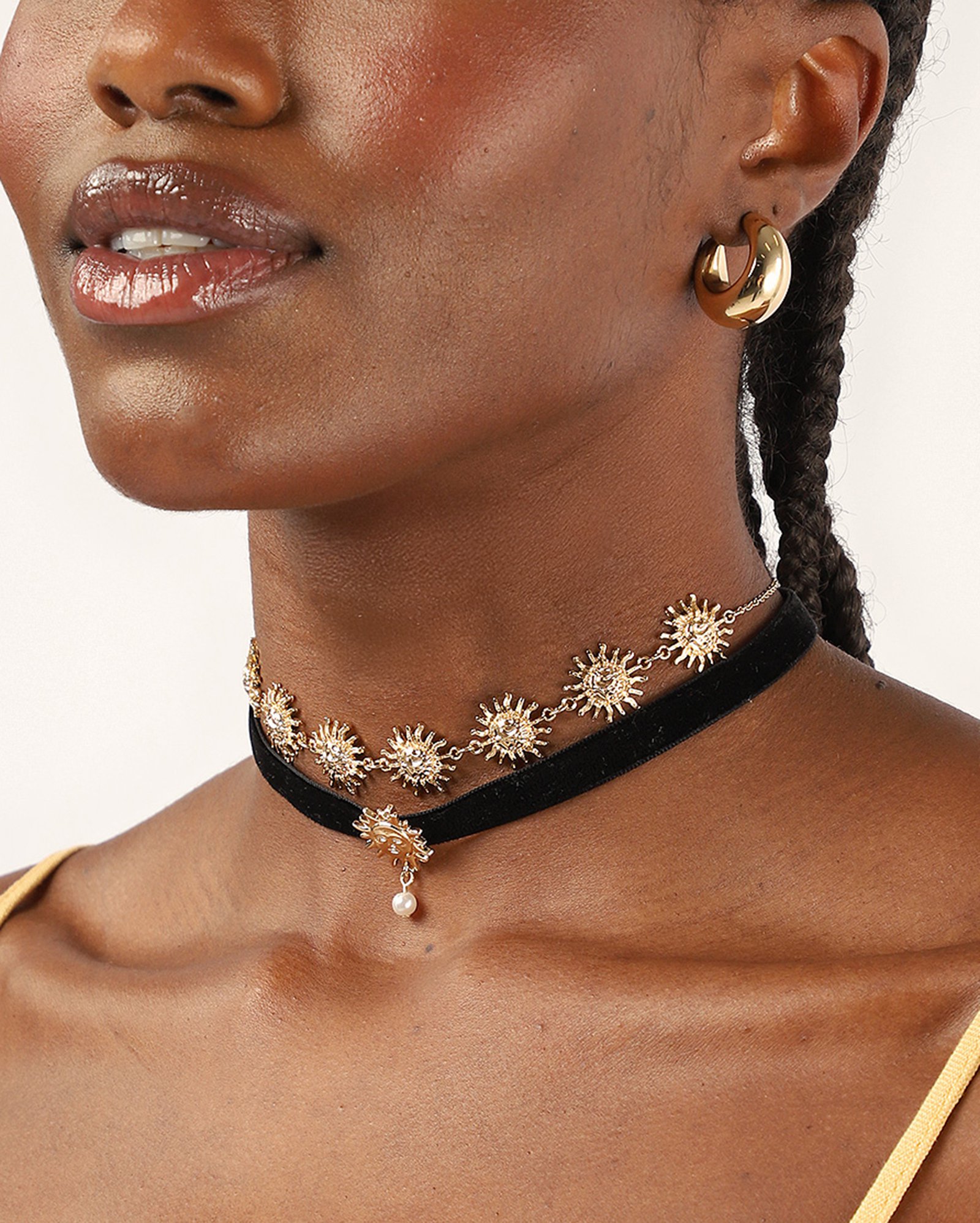Colar feminino choker dupla sol - multicor