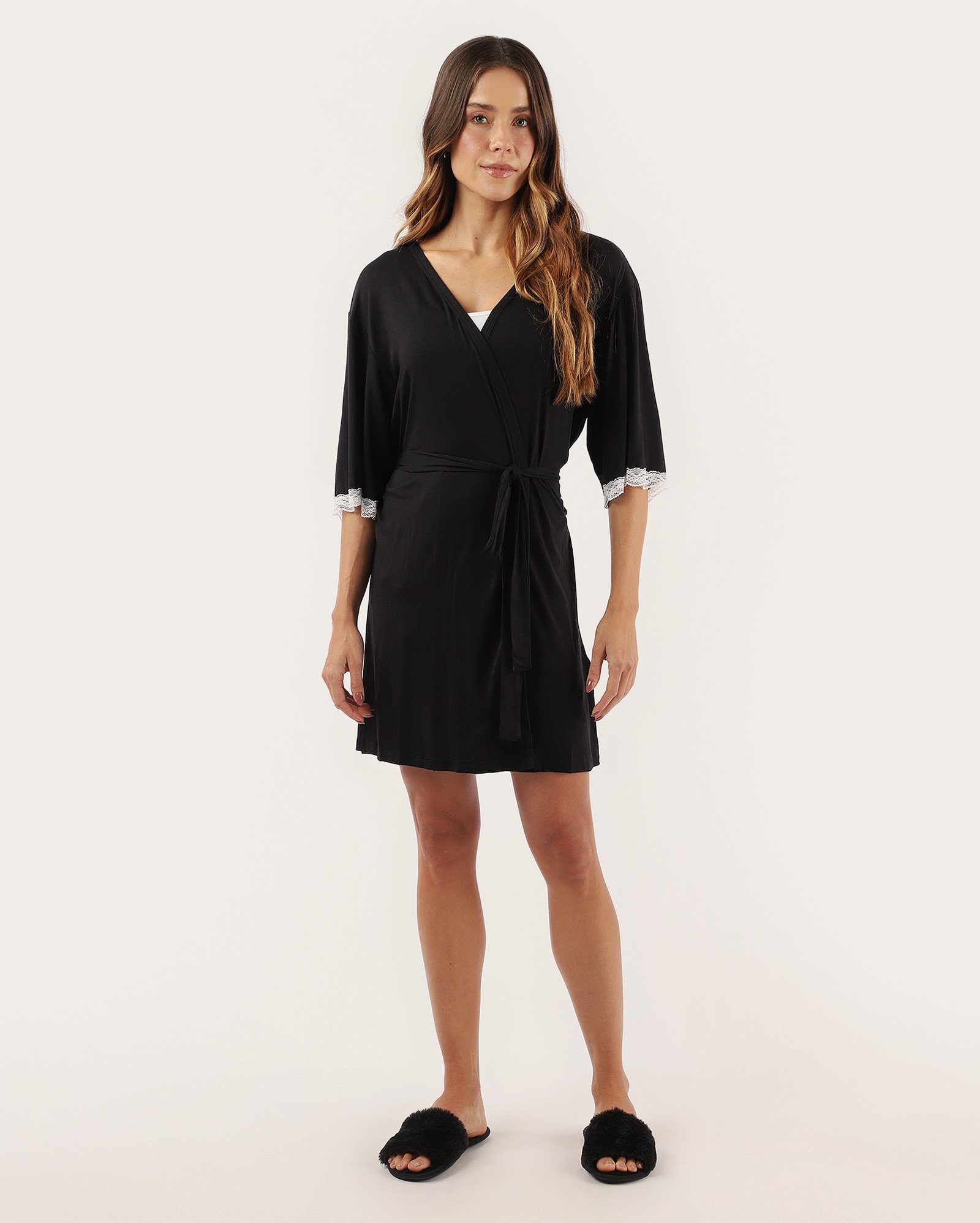 Robe feminino em viscose com renda preto