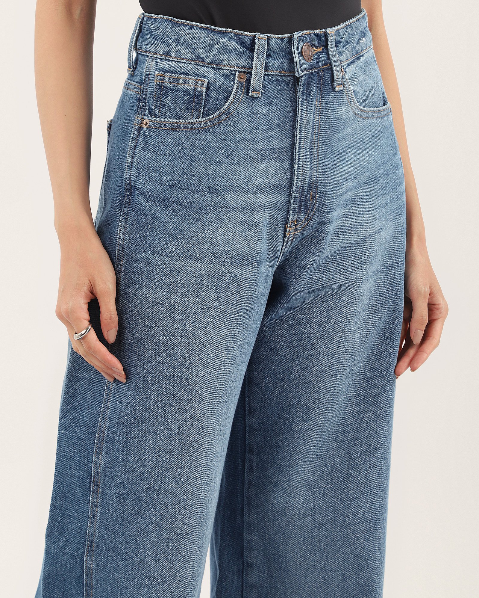 Calça jeans feminina wide cropped - denim médio | Pool Jeans