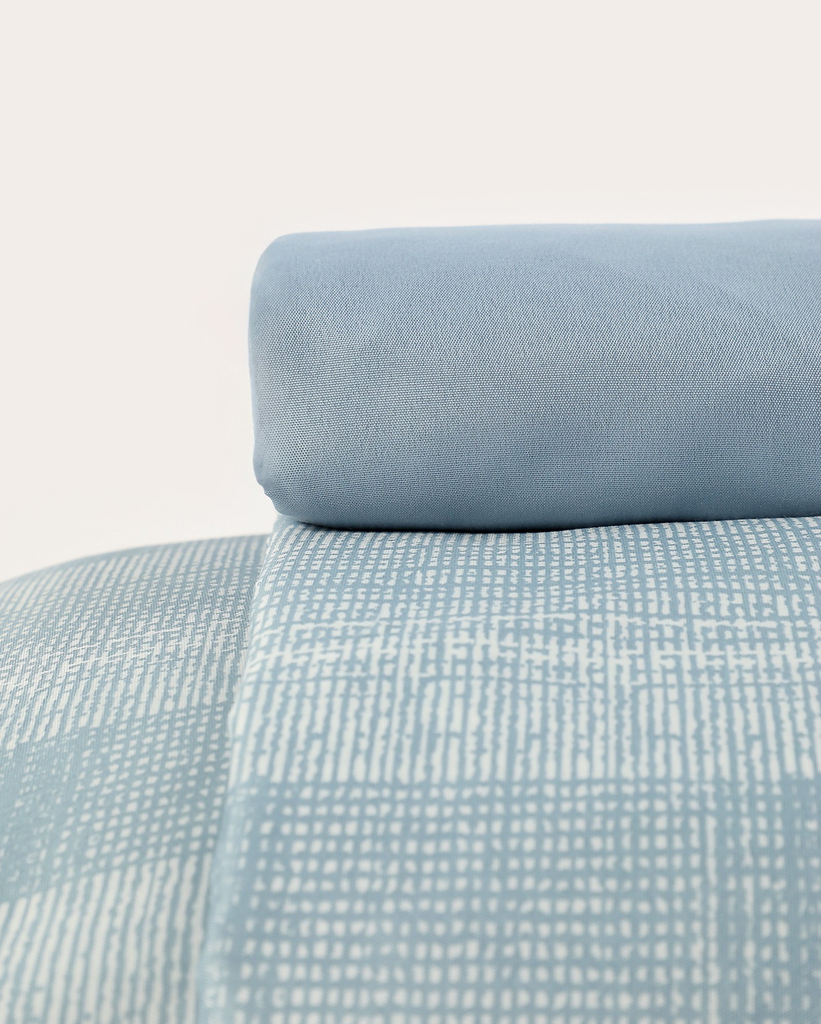Jogo de cama queen 4 peças microfibra Olavo azul | Casa Riachuelo