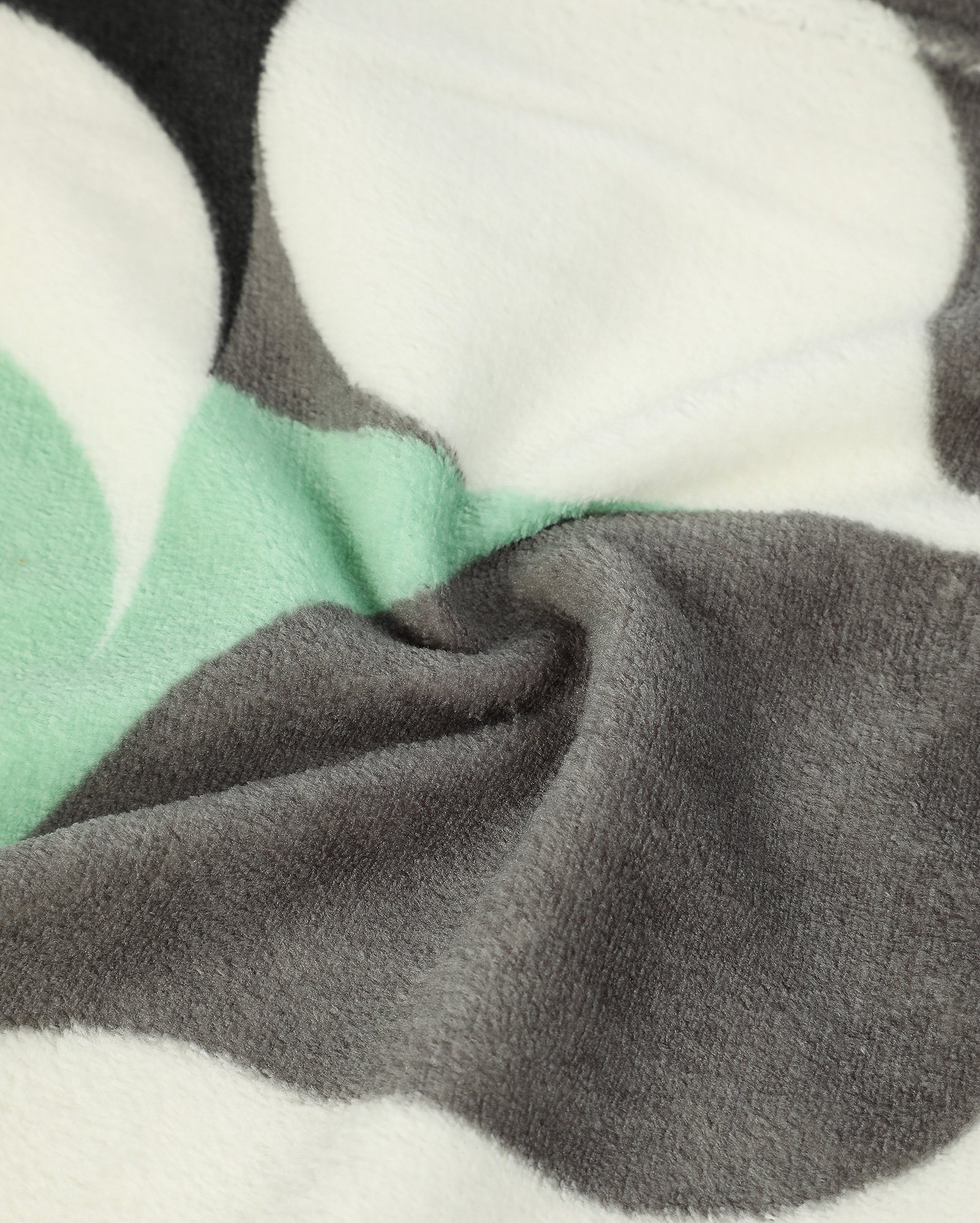 Manta casal fleece geométrica multicor | Casa Riachuelo