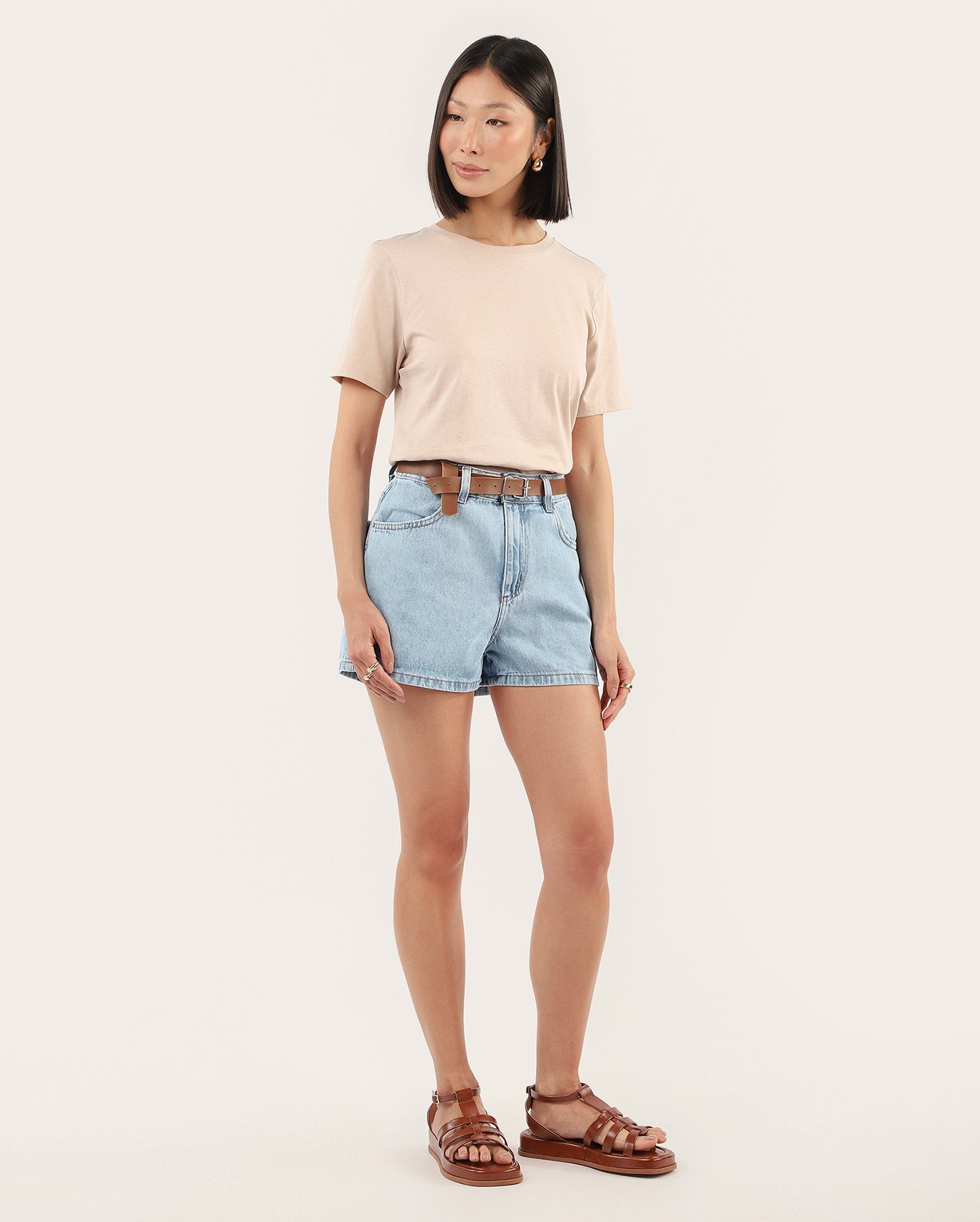 Camiseta feminina básica algodão peruano - Bege — foto 2