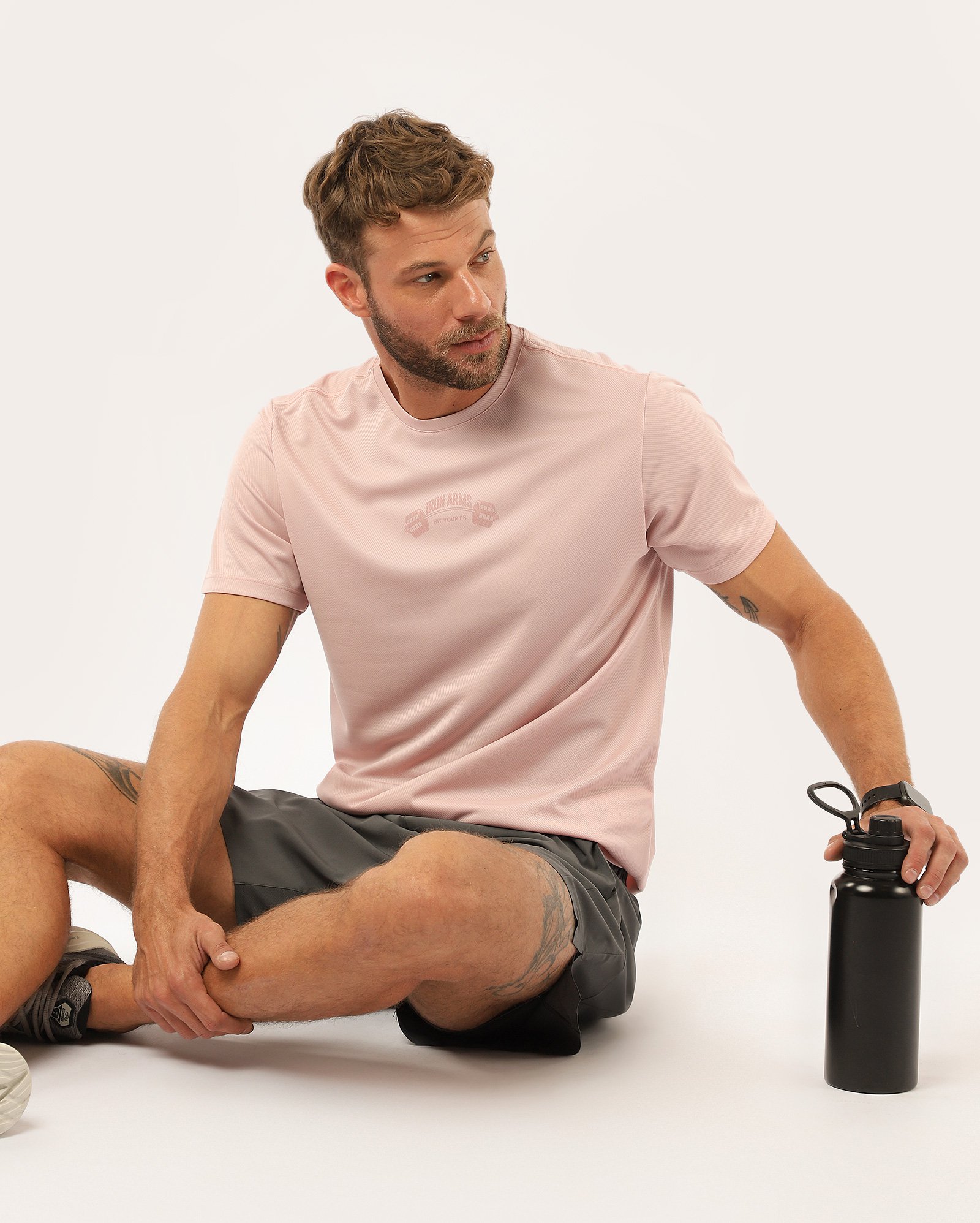 Camiseta masculina esportiva regular iron arms rosa | Body Work