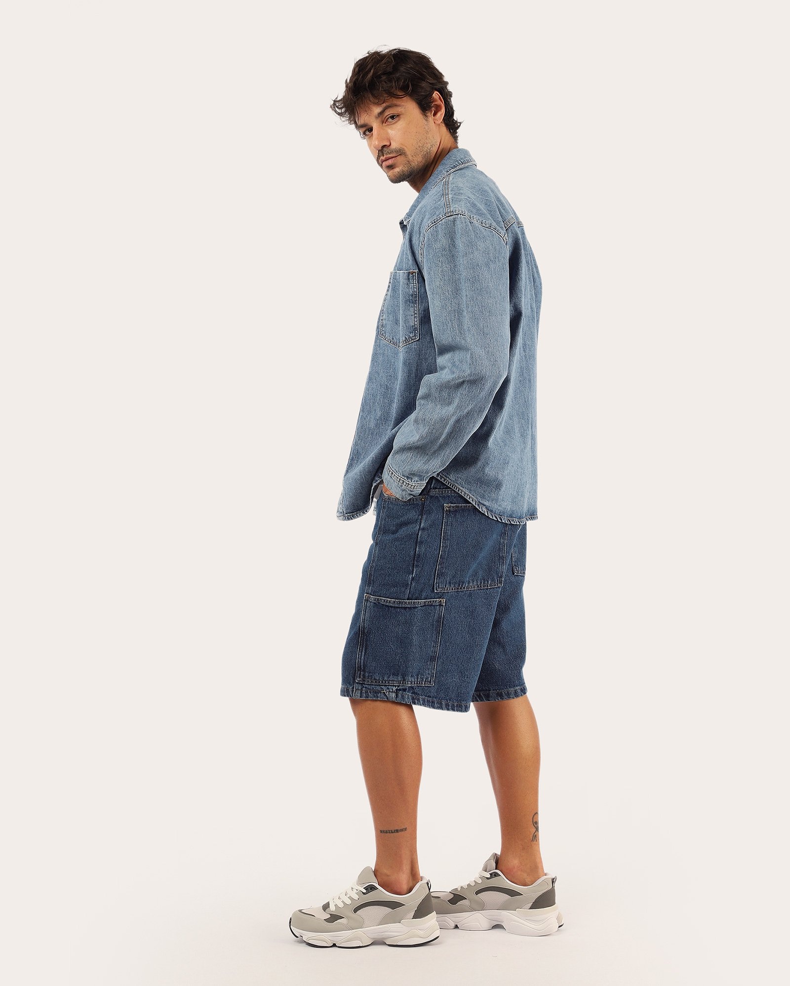 Bermuda jeans masculina wide leg cargo denim escuro | Pool Jeans