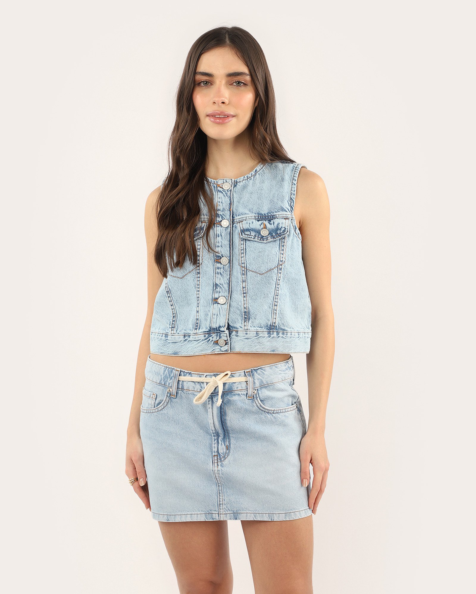 Mini saia jeans com amarração denim claro | Pool Loop