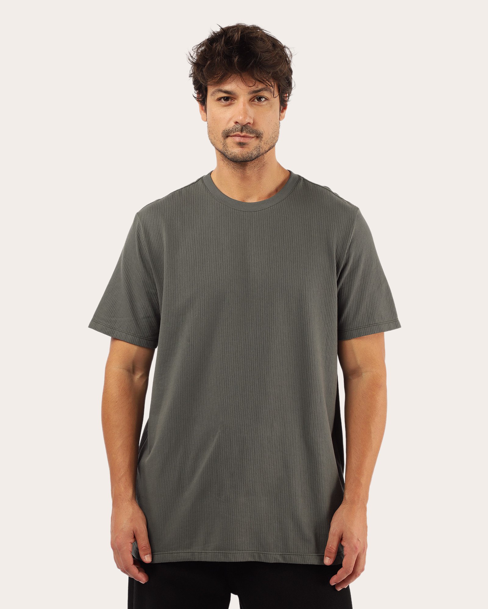 Camiseta masculina canelada com textura - Cinza