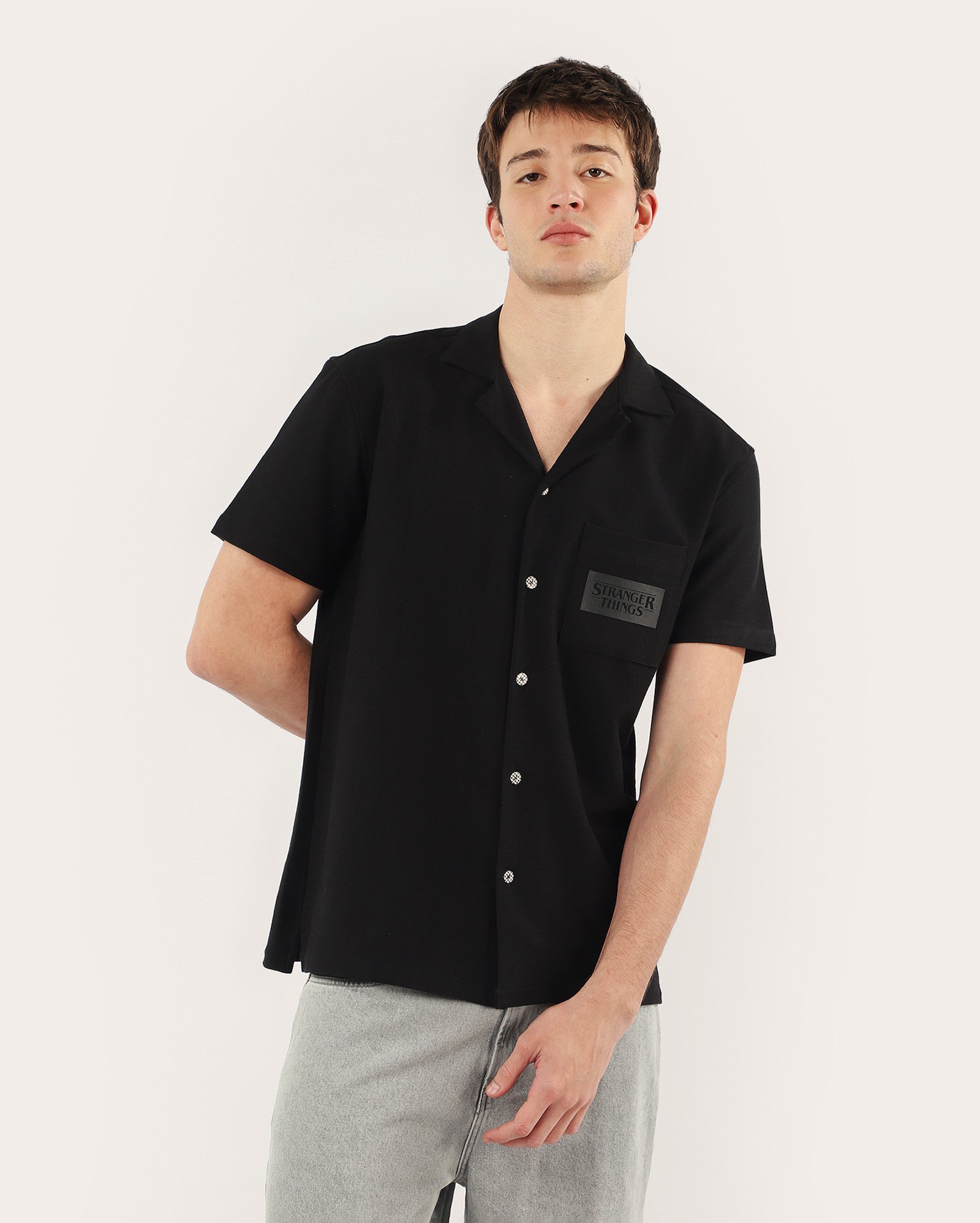 Camisa masculina Stranger Things - preta | Netflix