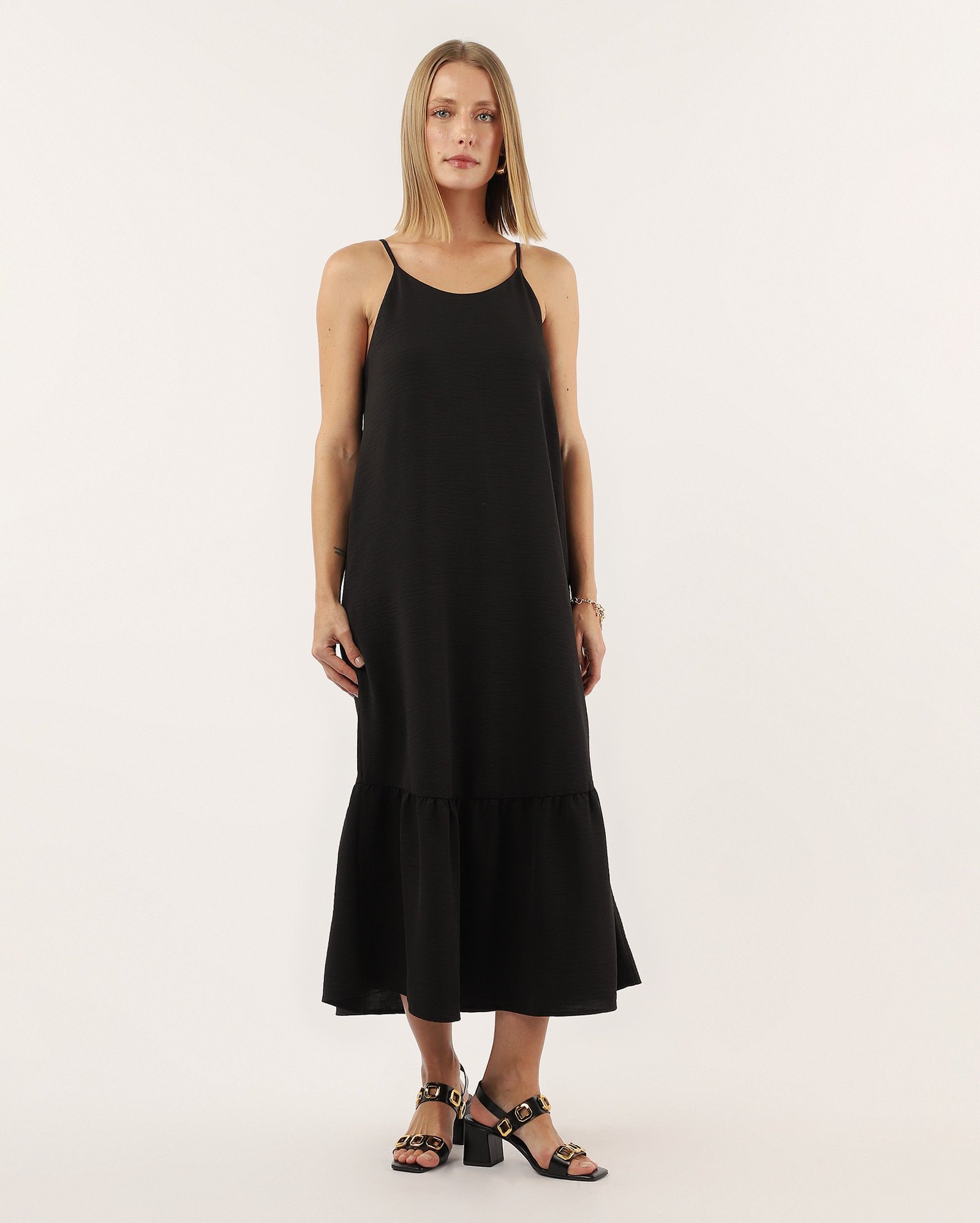 Vestido midi evasê com alças finas - Preto | AK — foto 4