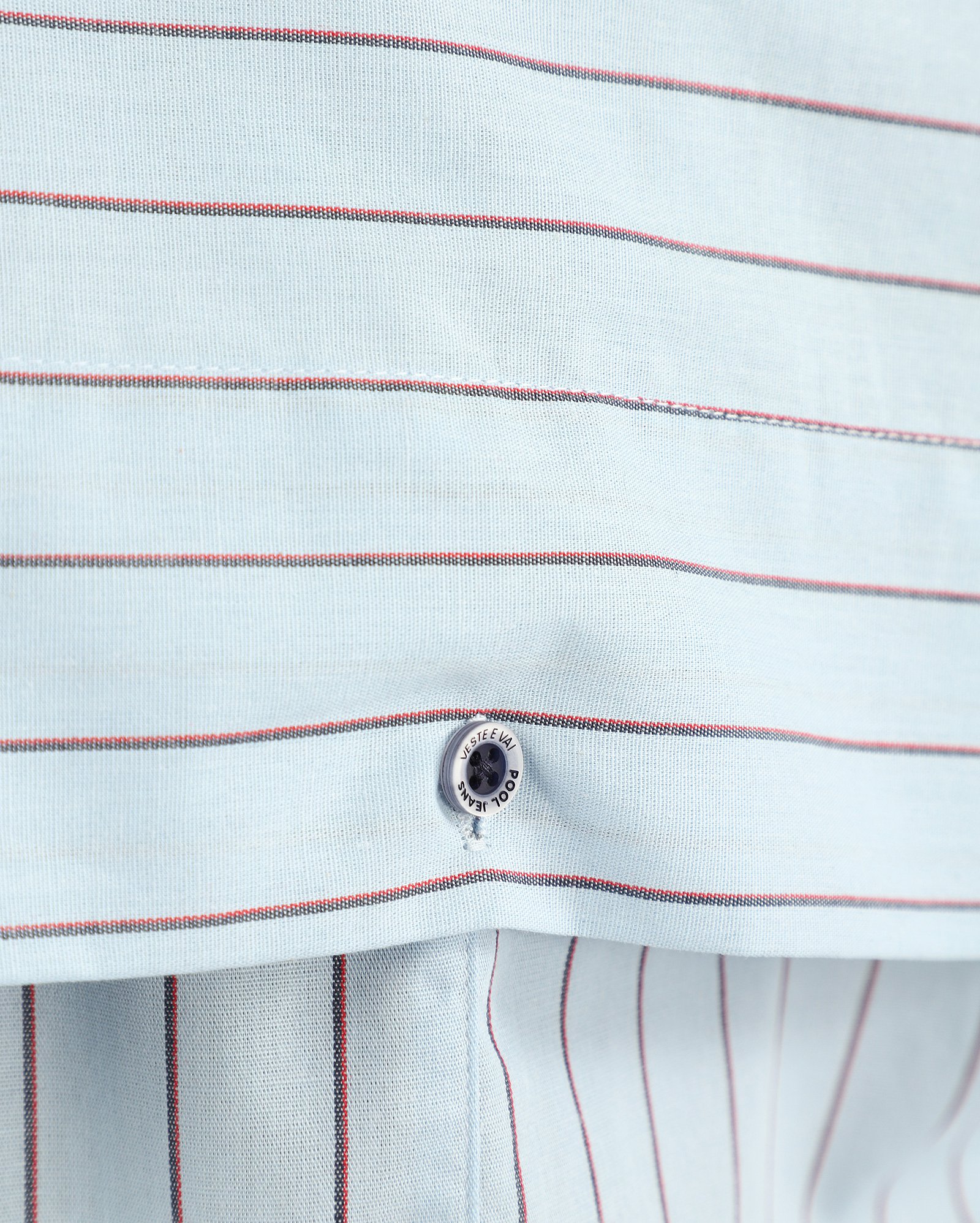 Camisa feminina listrada fio tinto em tricoline azul — foto 5
