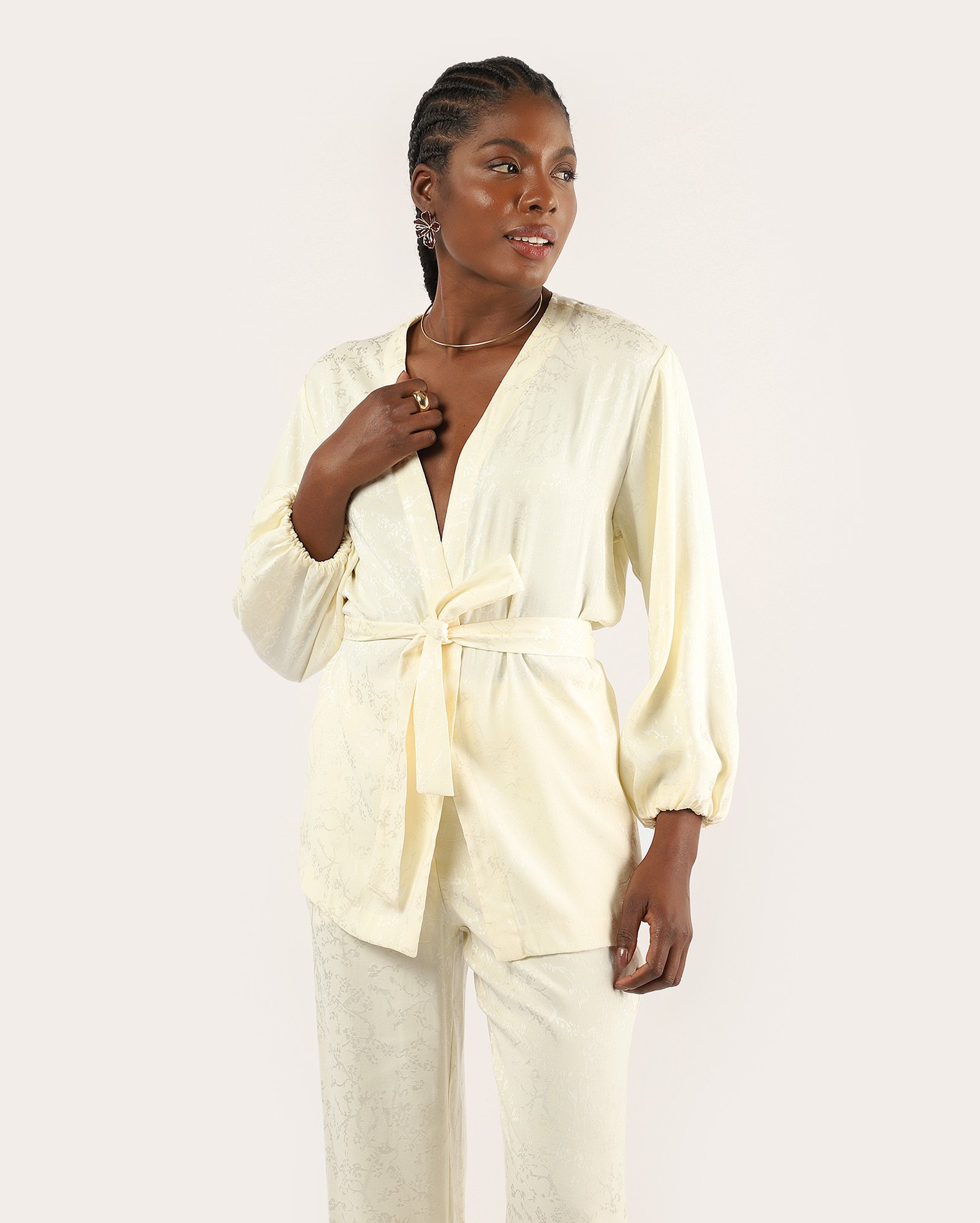Kimono feminino com viscose e amarração