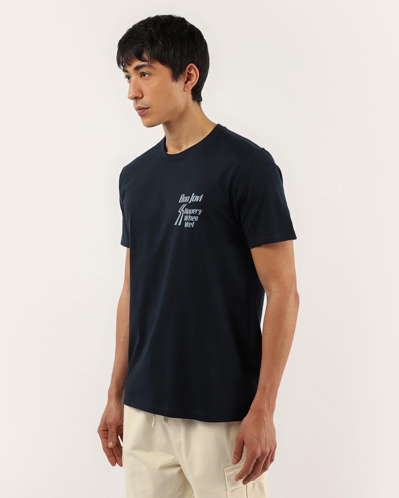 Camiseta masculina regular em lettering azul | Bon Jovi