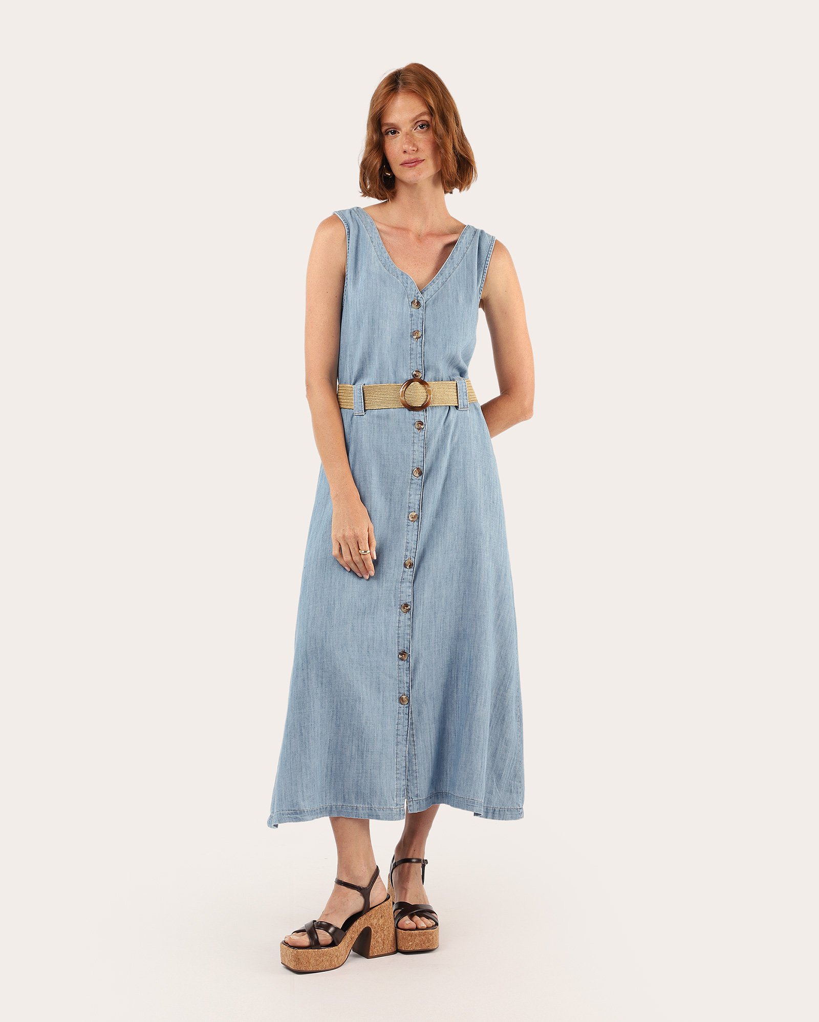 Chemise jeans evasê midi com cinto - denim claro | Pool Jeans