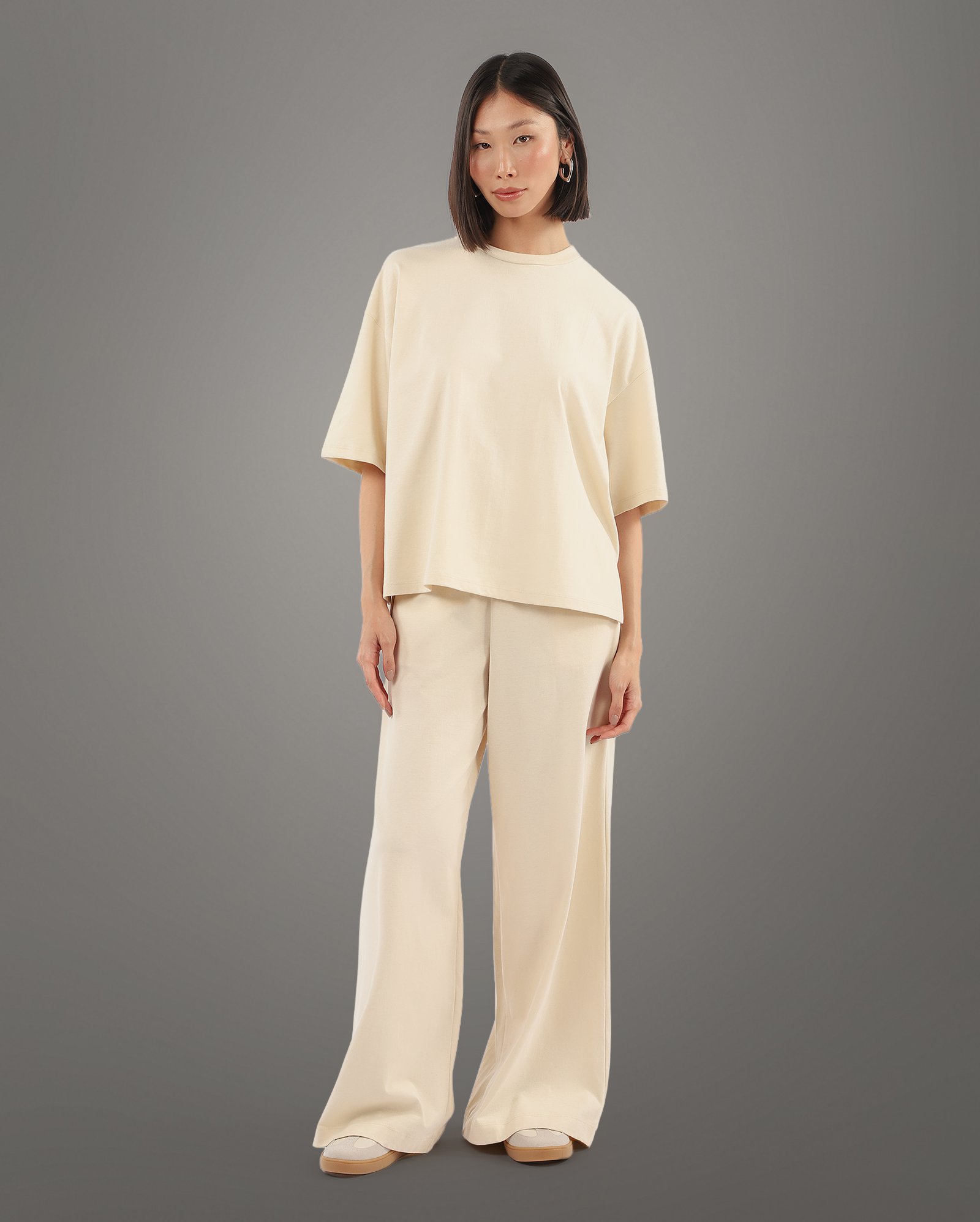 Camiseta feminina oversized Ultracotton manga curta - Bege