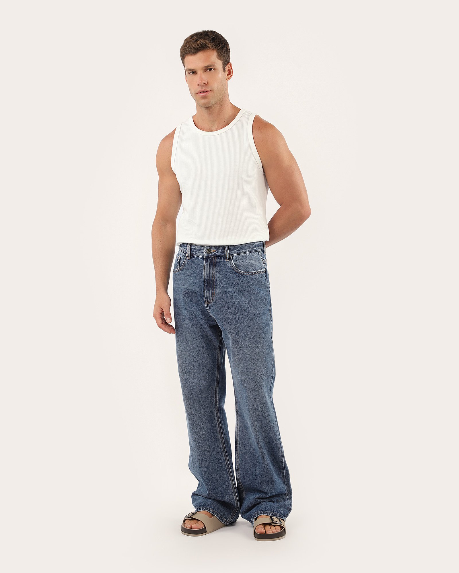 Calça jeans masculina flare estonada - denim médio | Pool Jeans