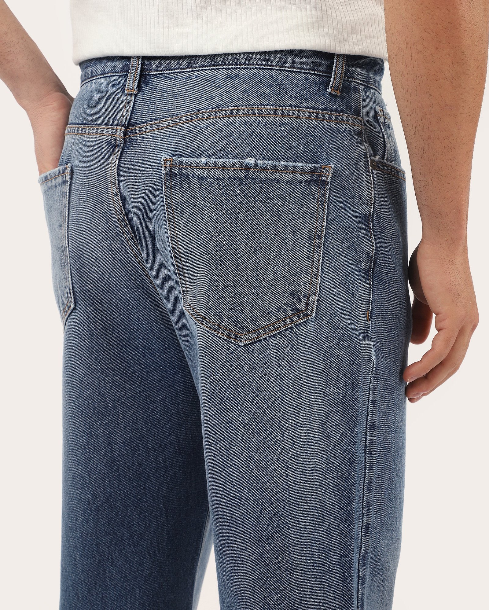 Calça jeans masculina flare estonada - denim médio | Pool Jeans — foto 5