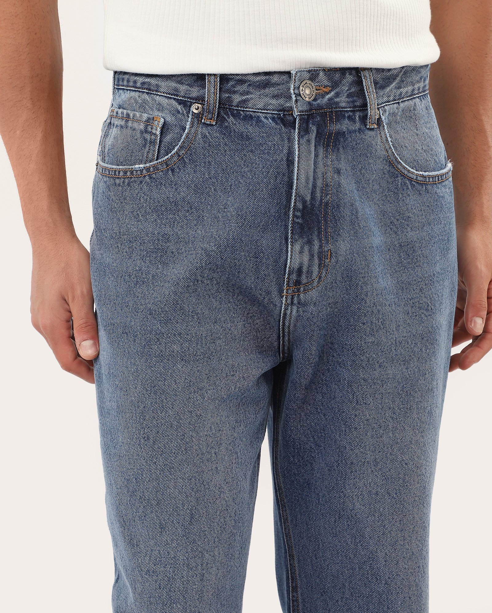 Calça jeans masculina flare estonada - denim médio | Pool Jeans — foto 3